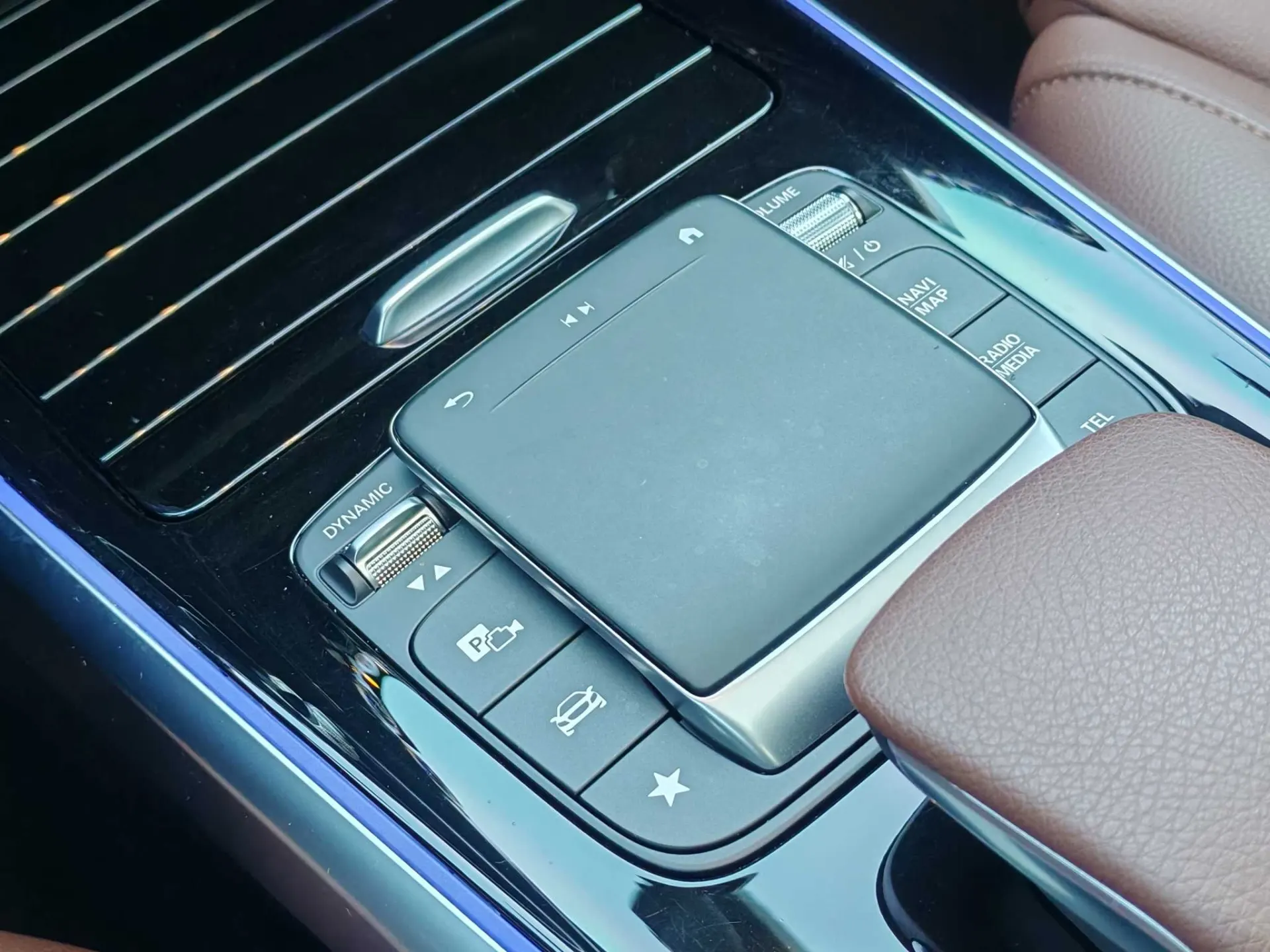 Mercedes-Benz GLB, 2020 16