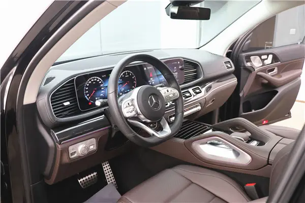 Mercedes-Benz GLS 450 4MATIC, 2023 14