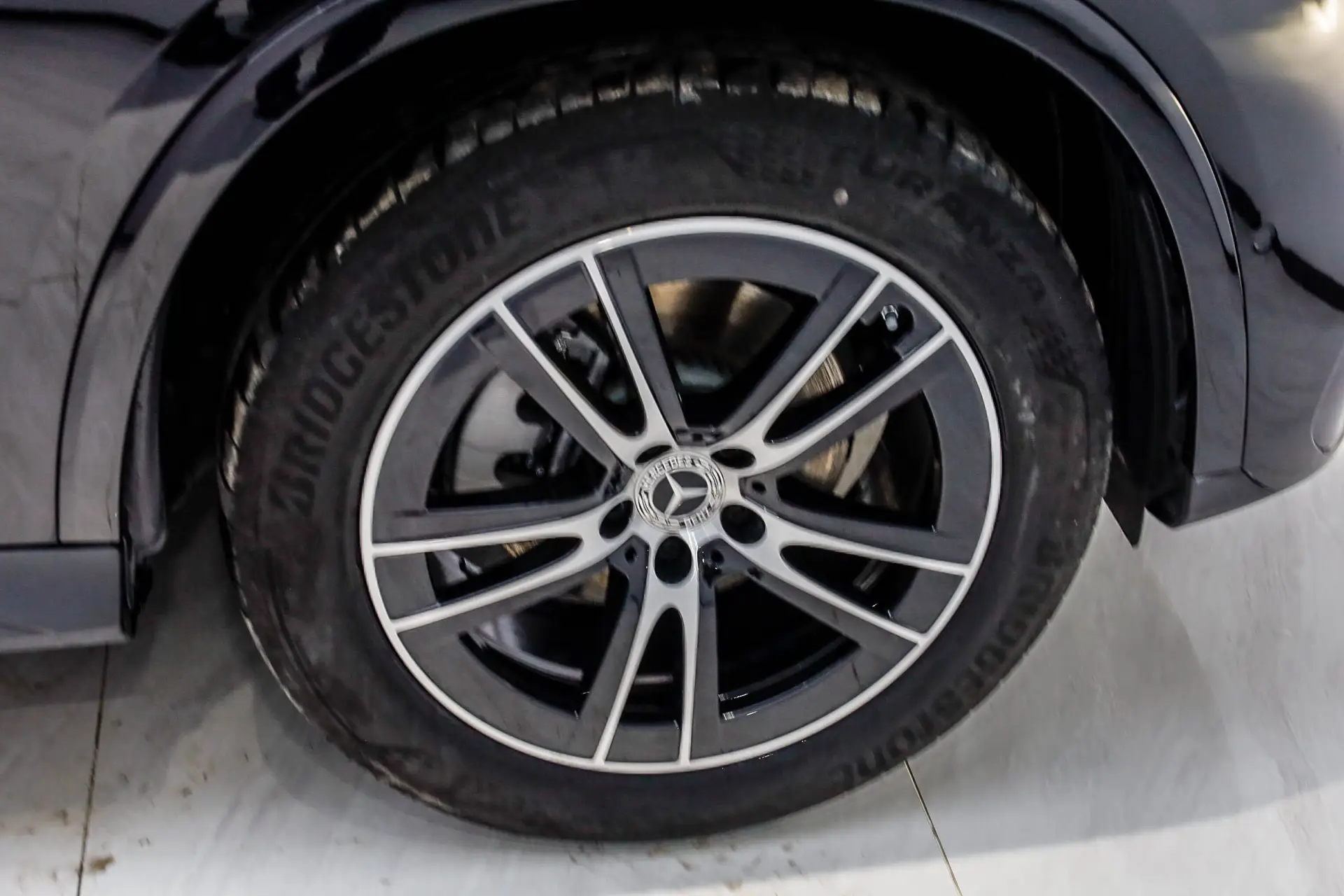 Mercedes-Benz GLC 260 L, 2025 9