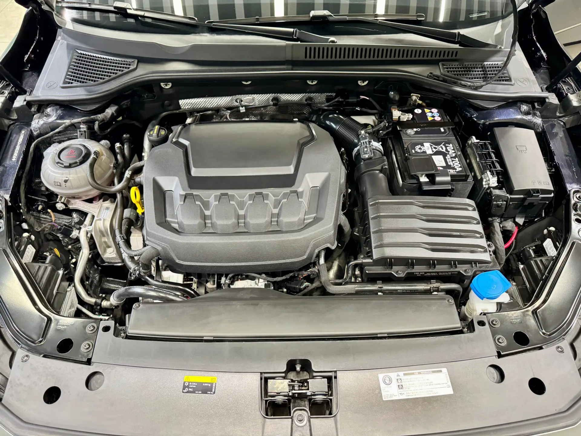 Volkswagen Passat, 2025 27