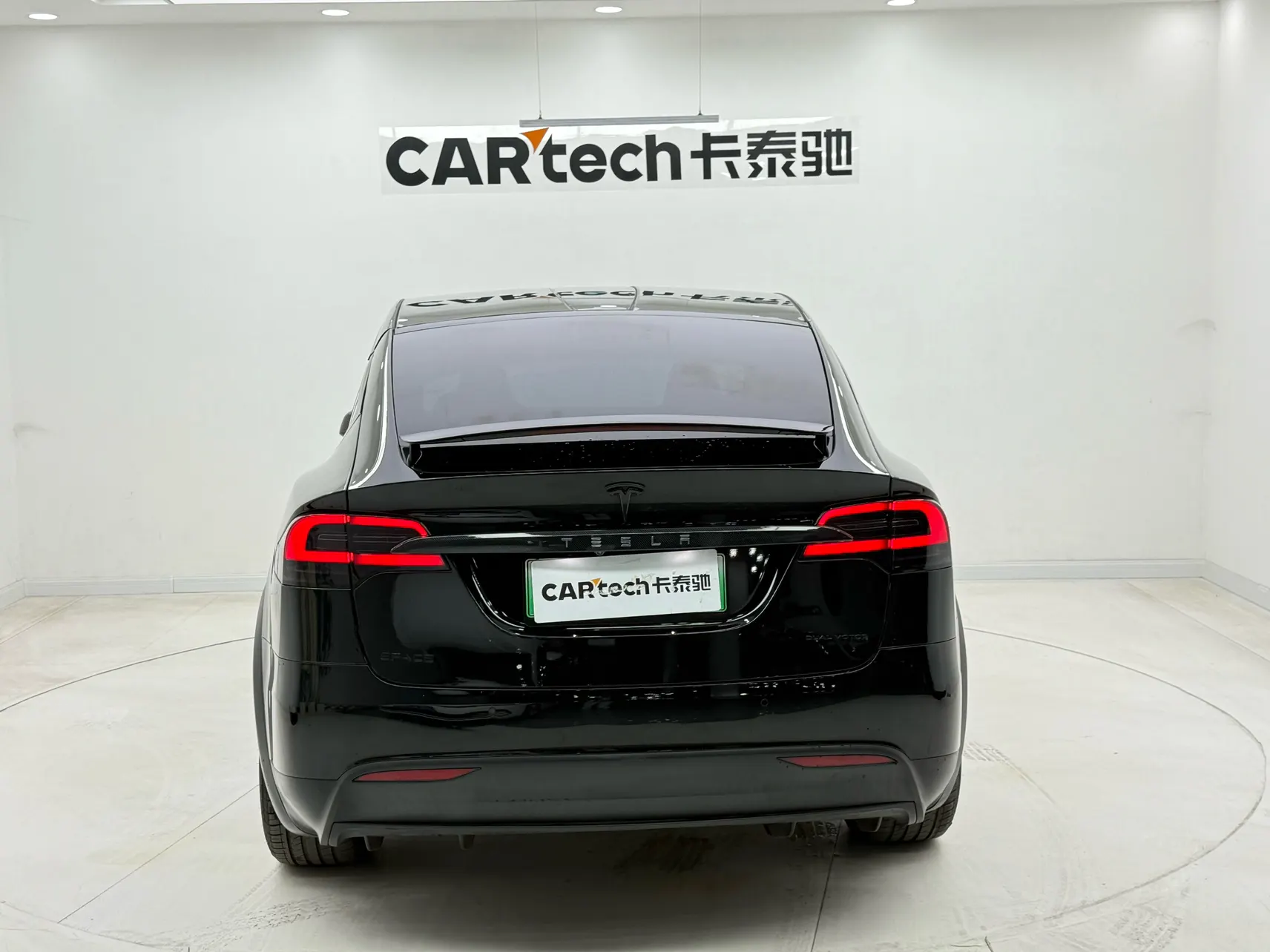 Tesla Model X, 2018 все фото