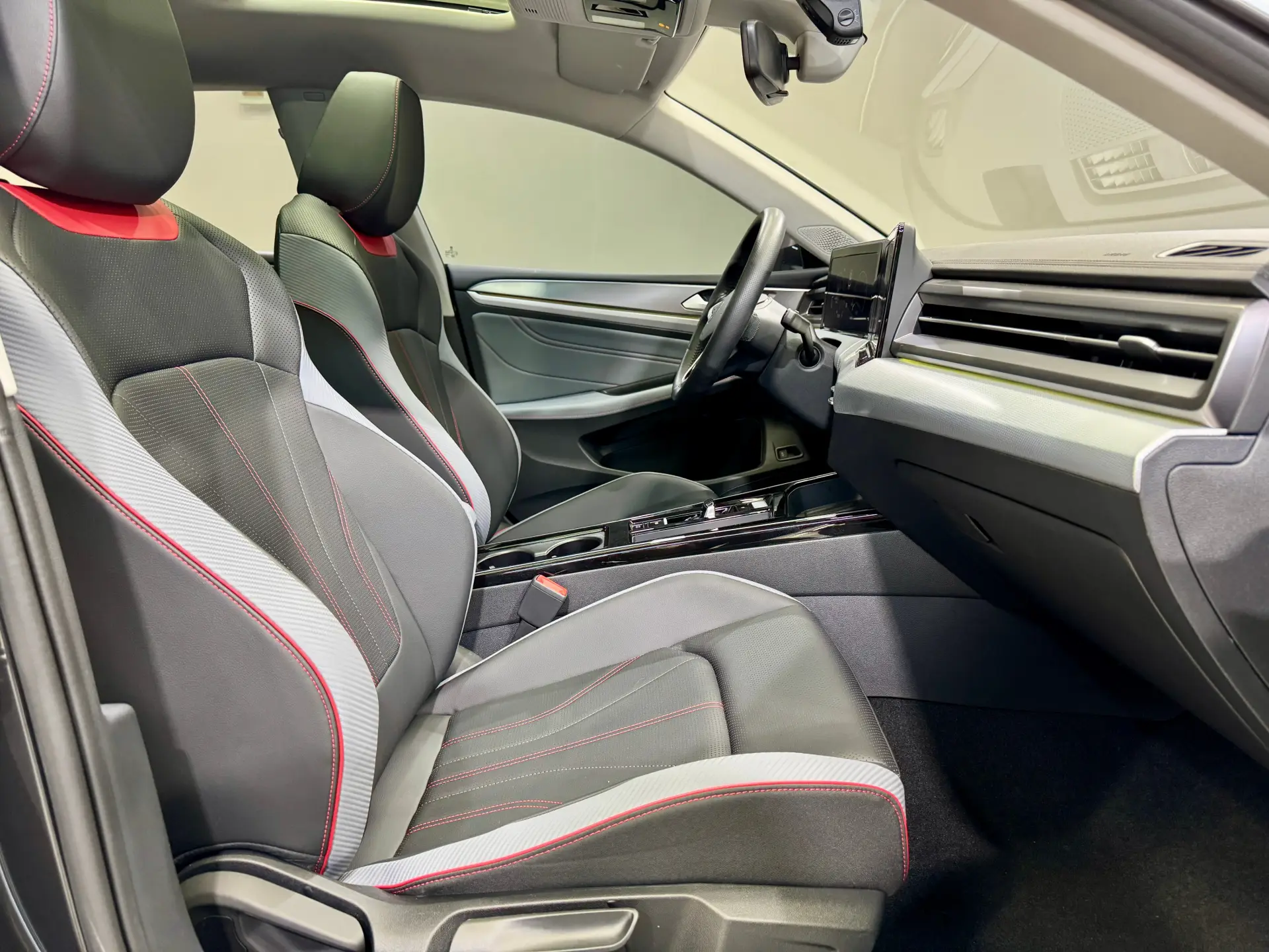 Volkswagen Lamando, 2025 14