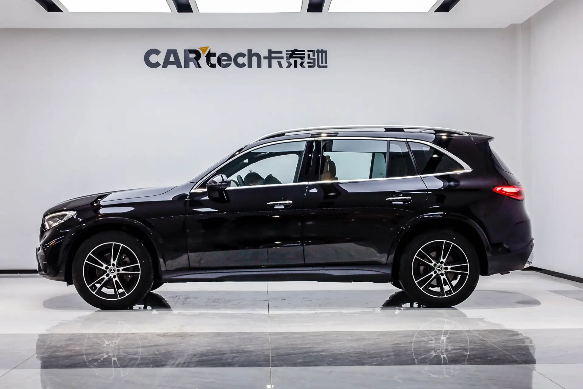 Mercedes-Benz GLC 260 L, 2025 6