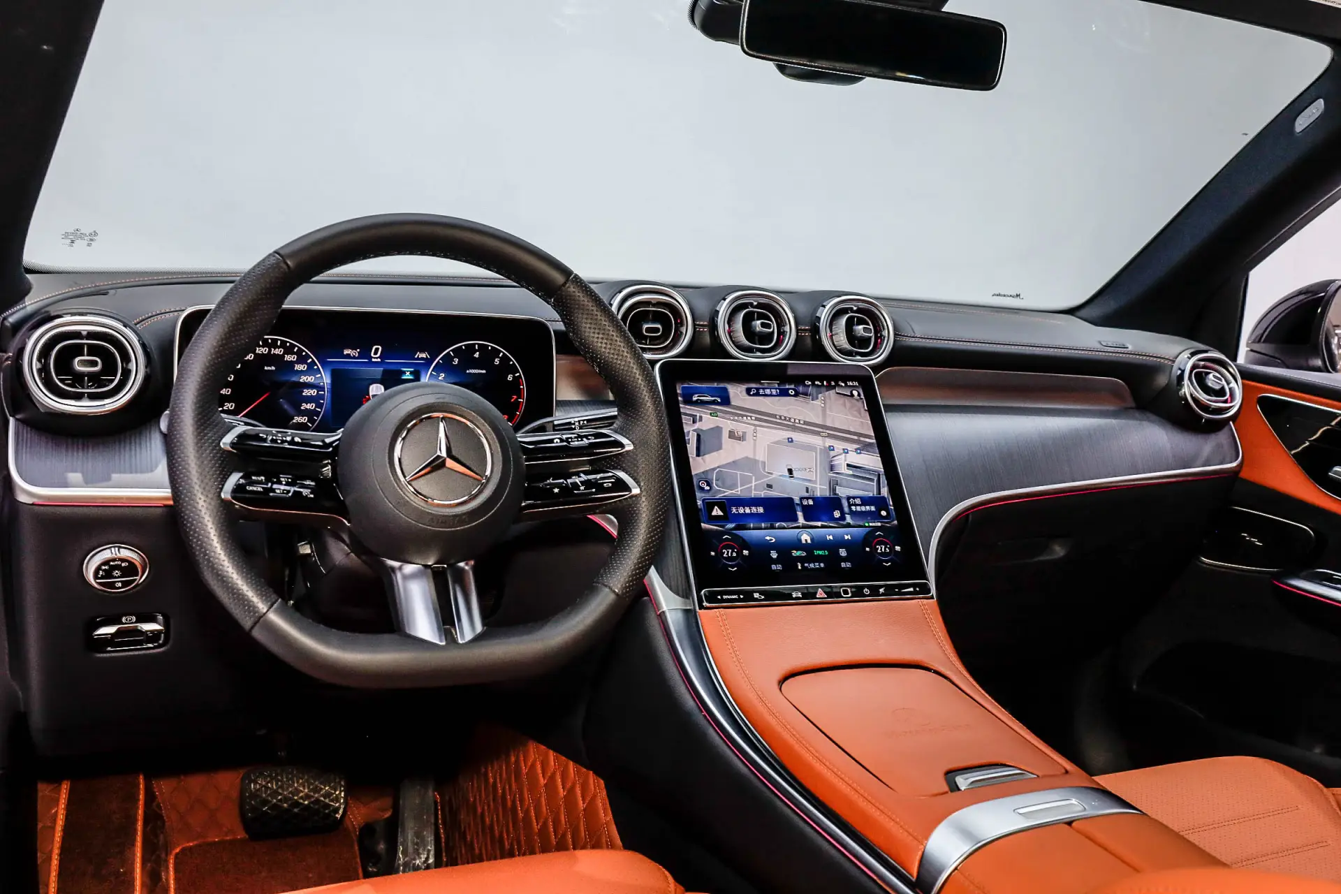 Mercedes-Benz GLC 260 L, 2025 24