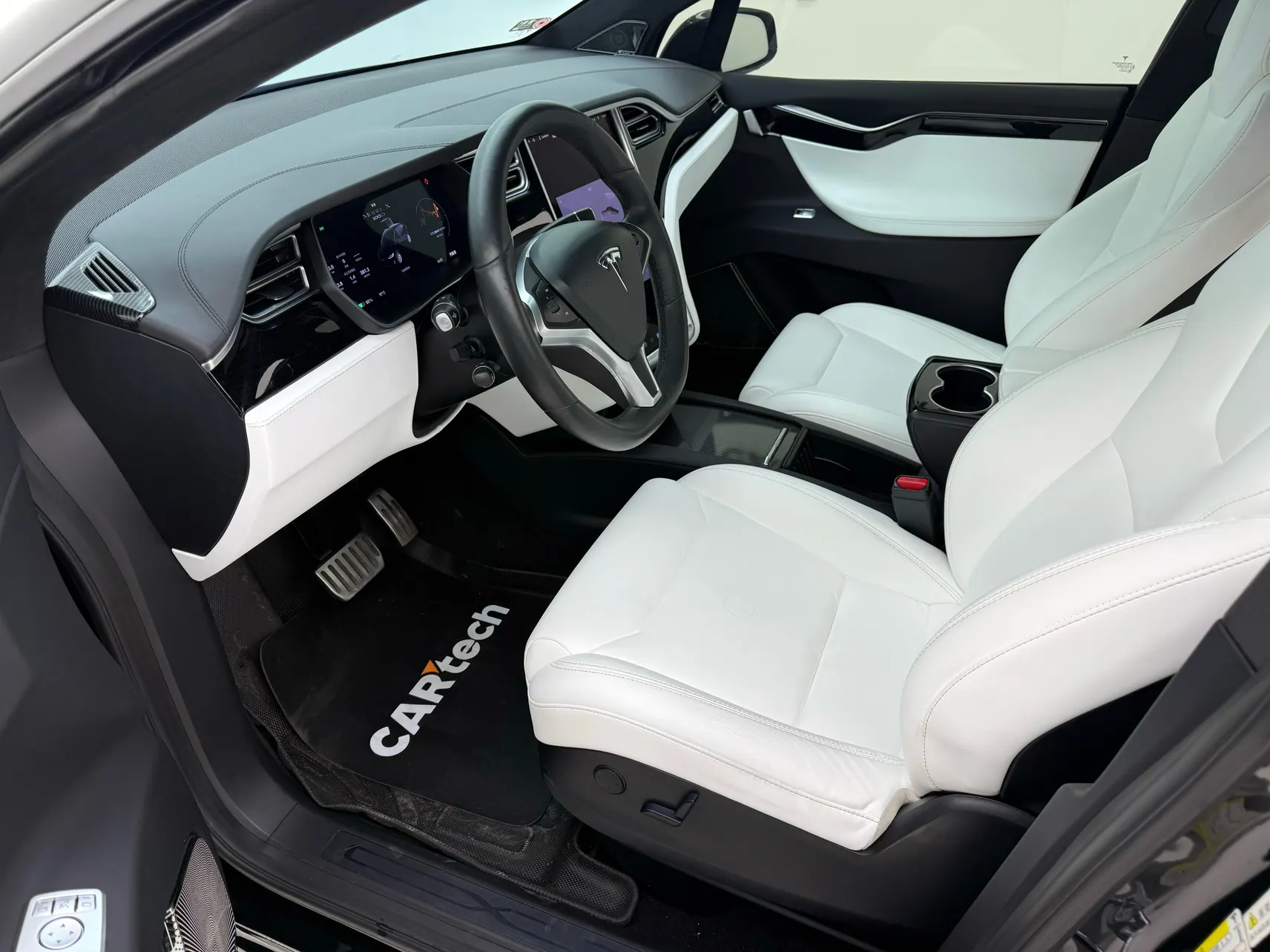 Tesla Model X, 2018 26