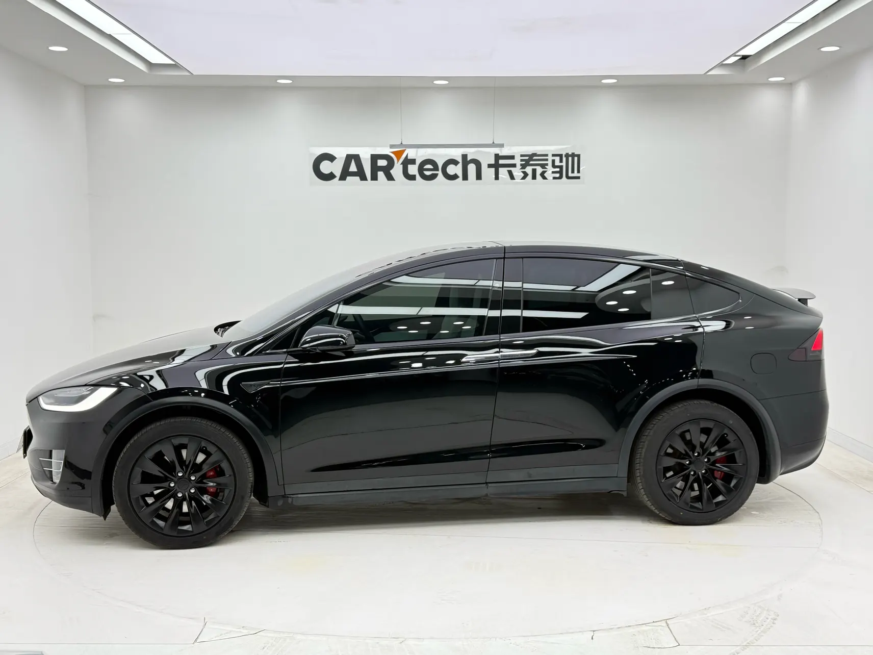 Tesla Model X, 2018 14