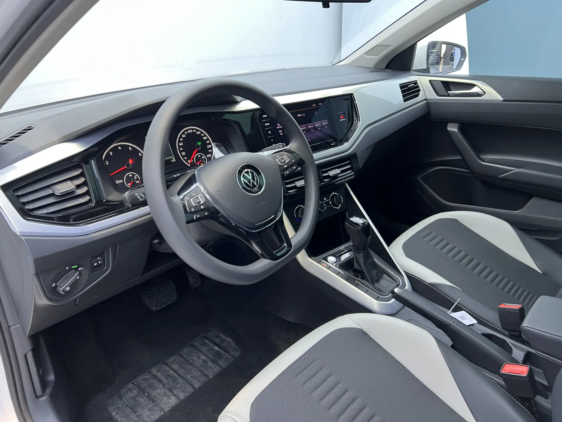 Volkswagen Polo, 2022 9