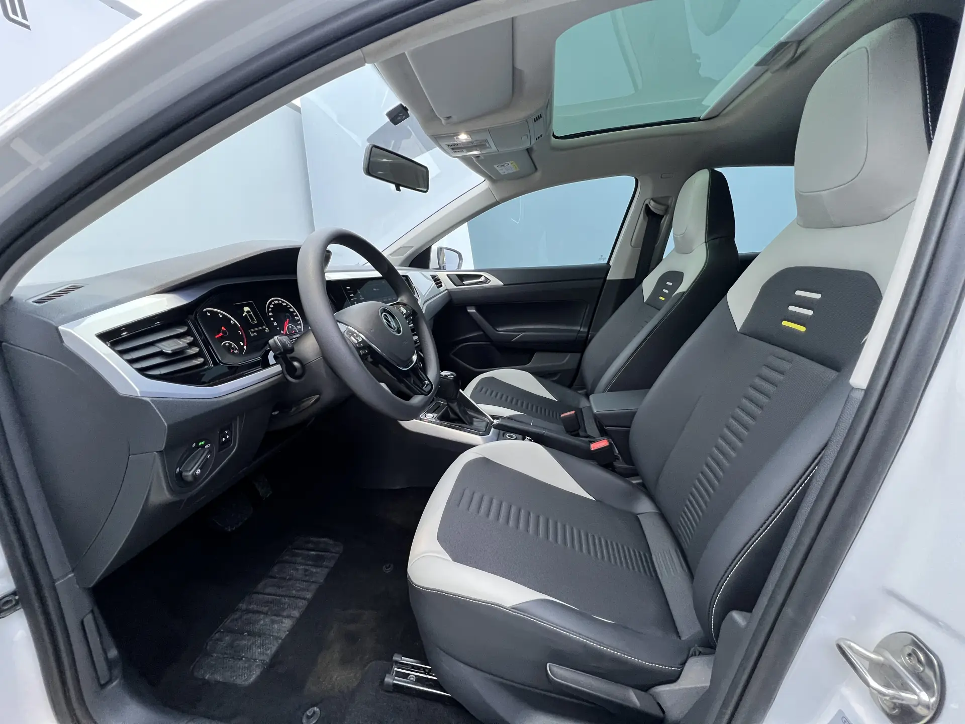 Volkswagen Polo, 2022 11