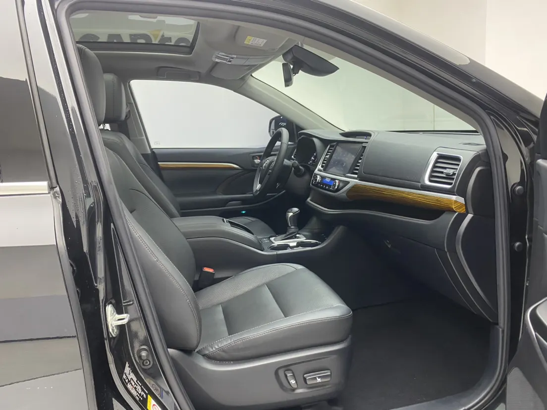 Toyota Highlander, 2022 18