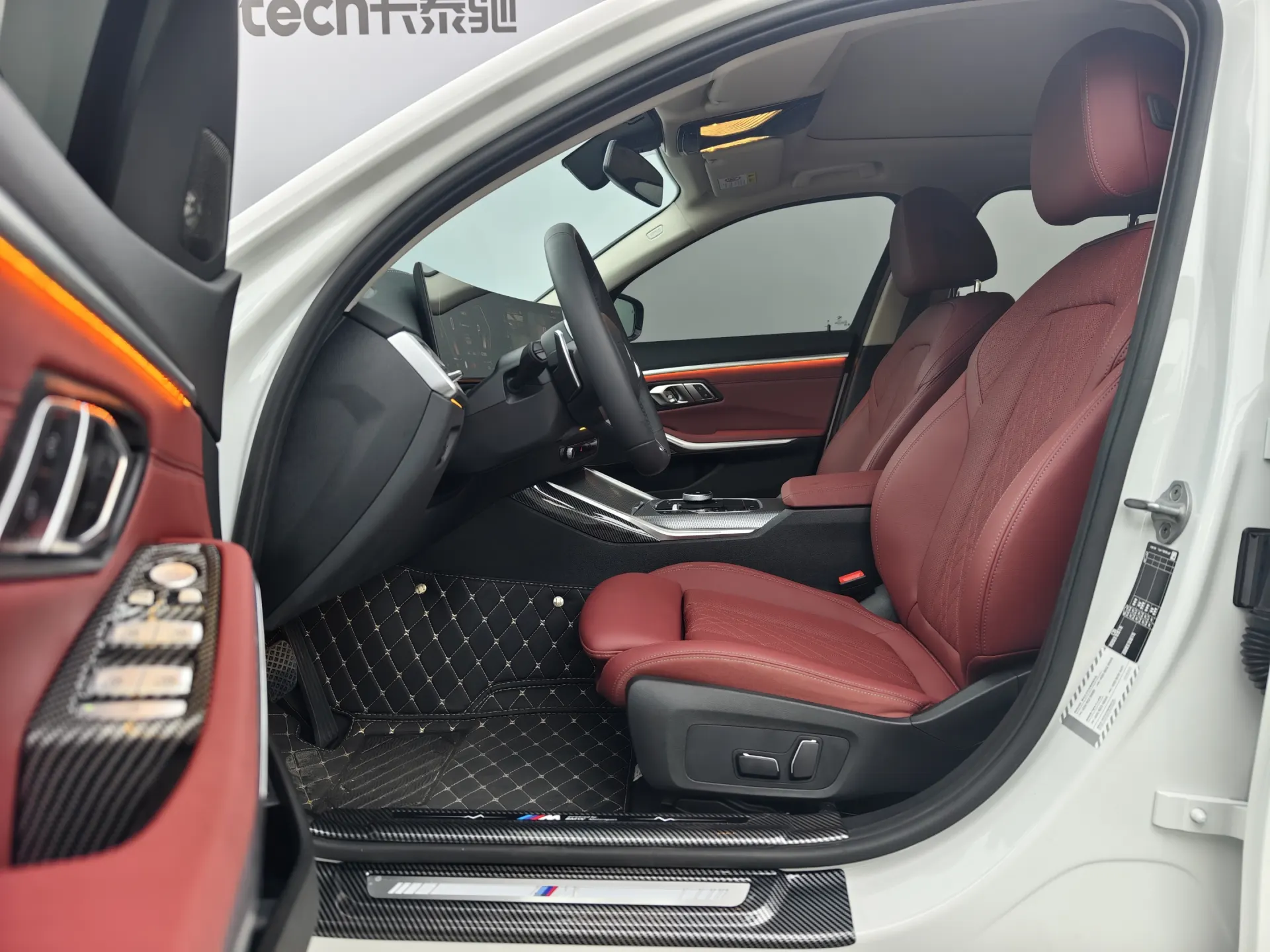 BMW 330Li, 2025 10