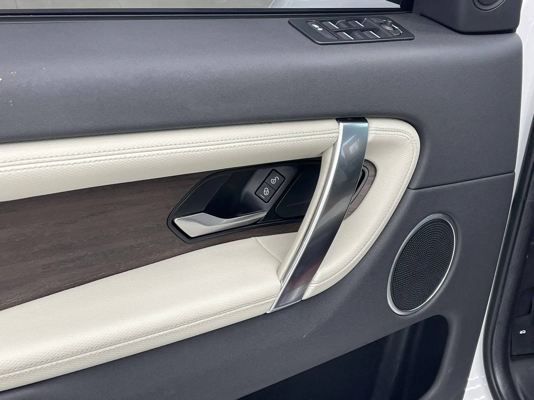 Land Rover Discovery Sport, 2021 13