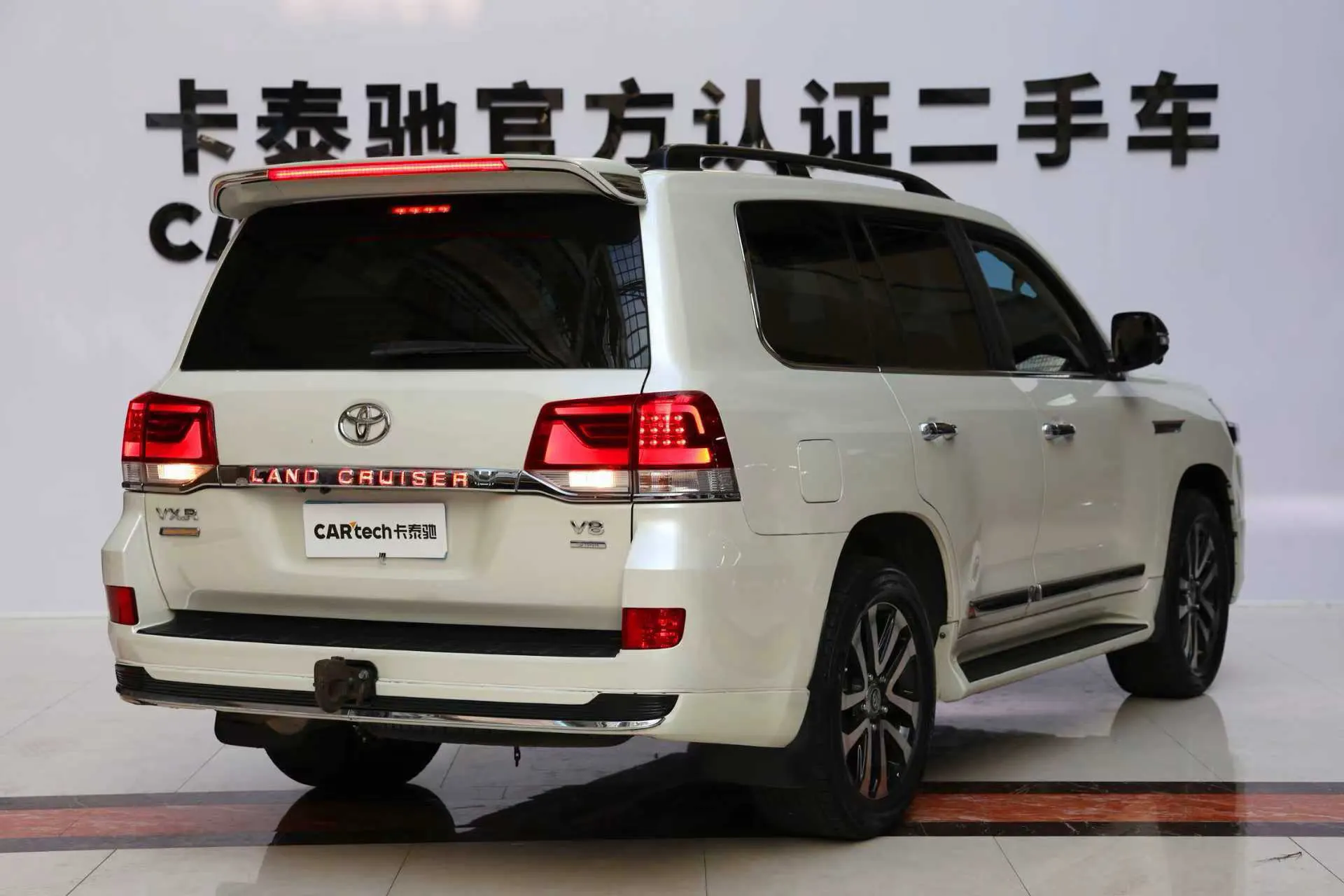 Toyota Land Cruiser, 2017 все фото