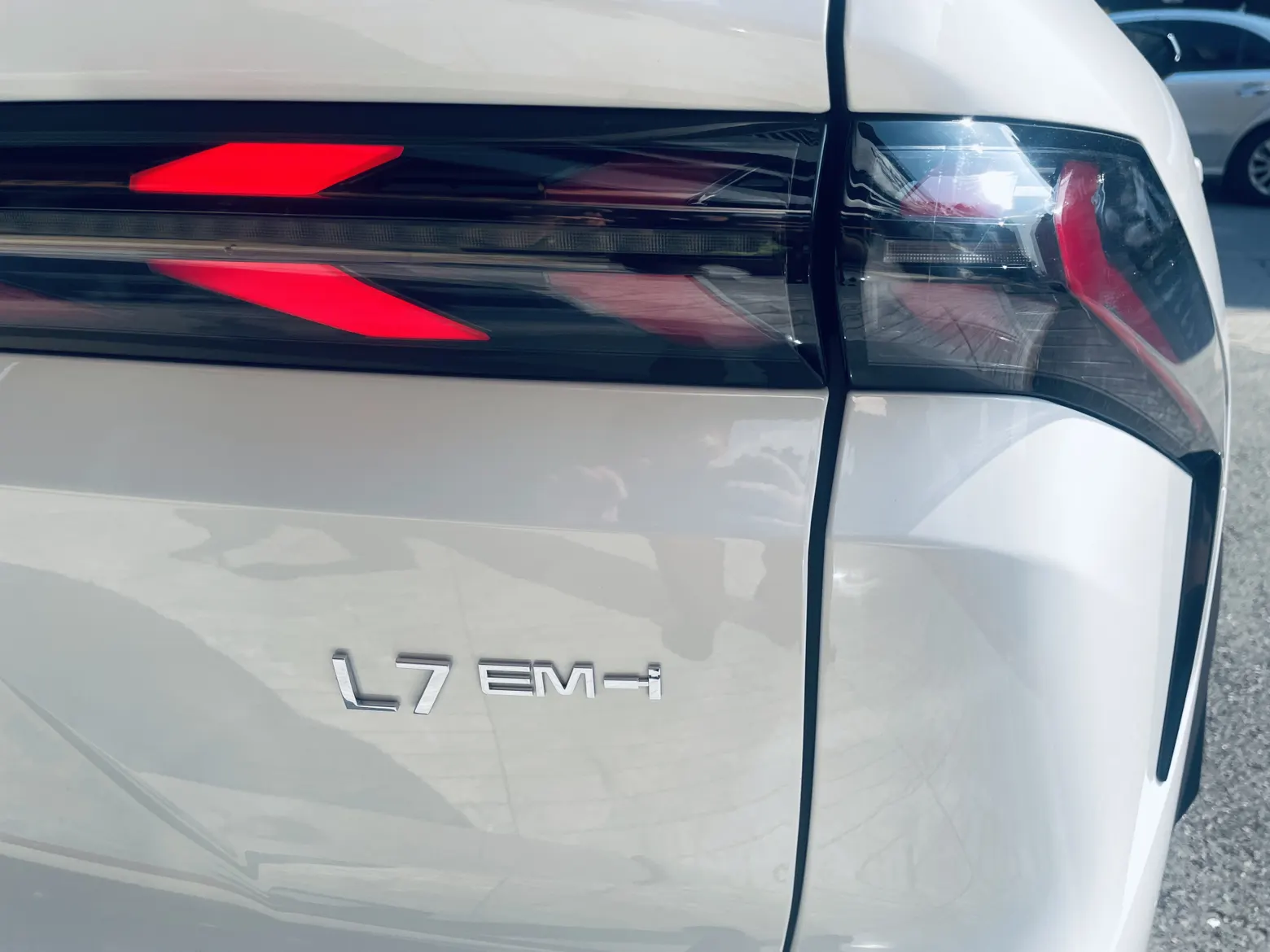 Geely Galaxy Galaxy L7, 2025 6