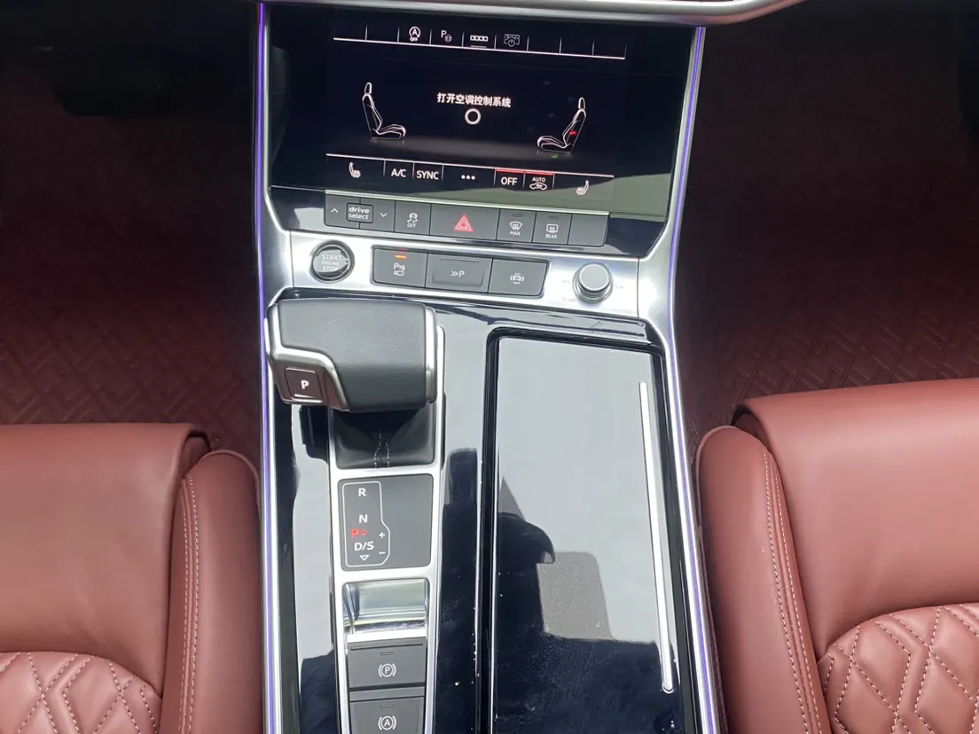 Audi A7L 45 TFSI, 2023 21