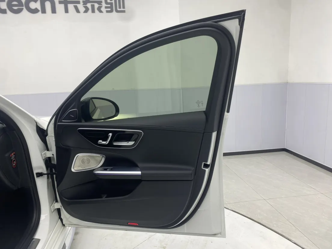 Mercedes-Benz C 260 L, 2022 25