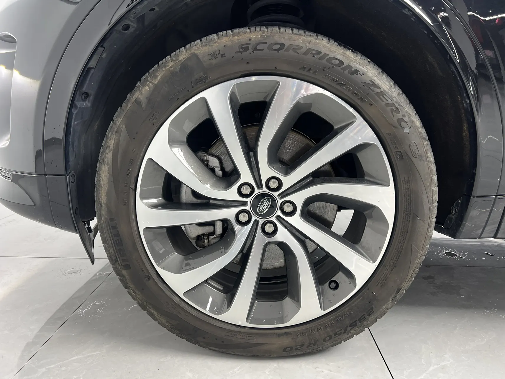 Land Rover Discovery Sport, 2023 7