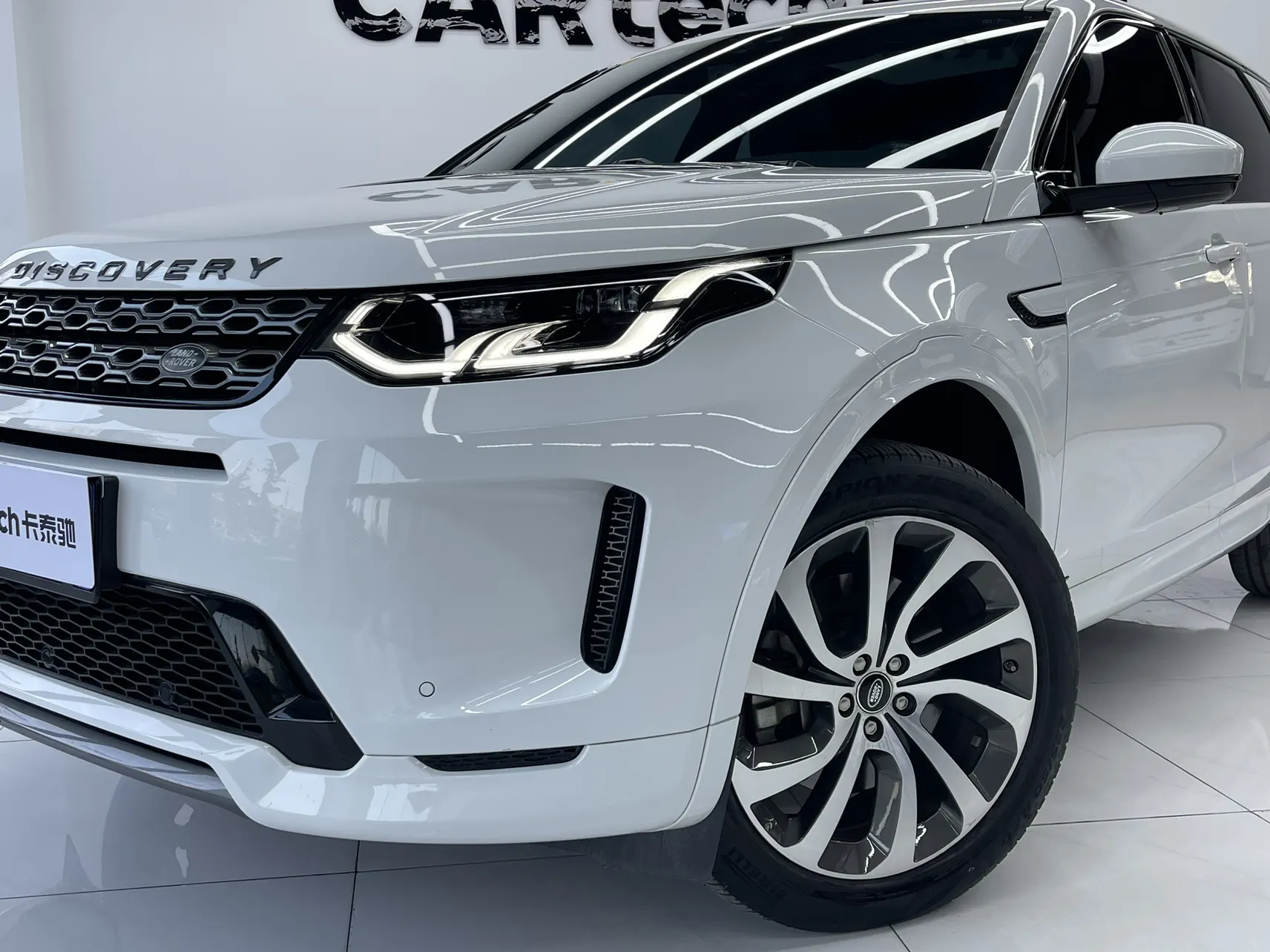 Land Rover Discovery Sport, 2021 9