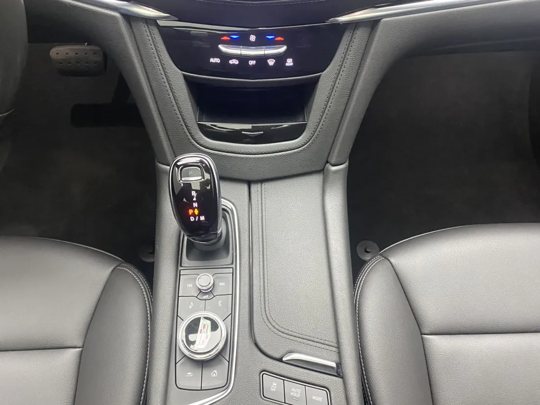 Cadillac XT6, 2021 21