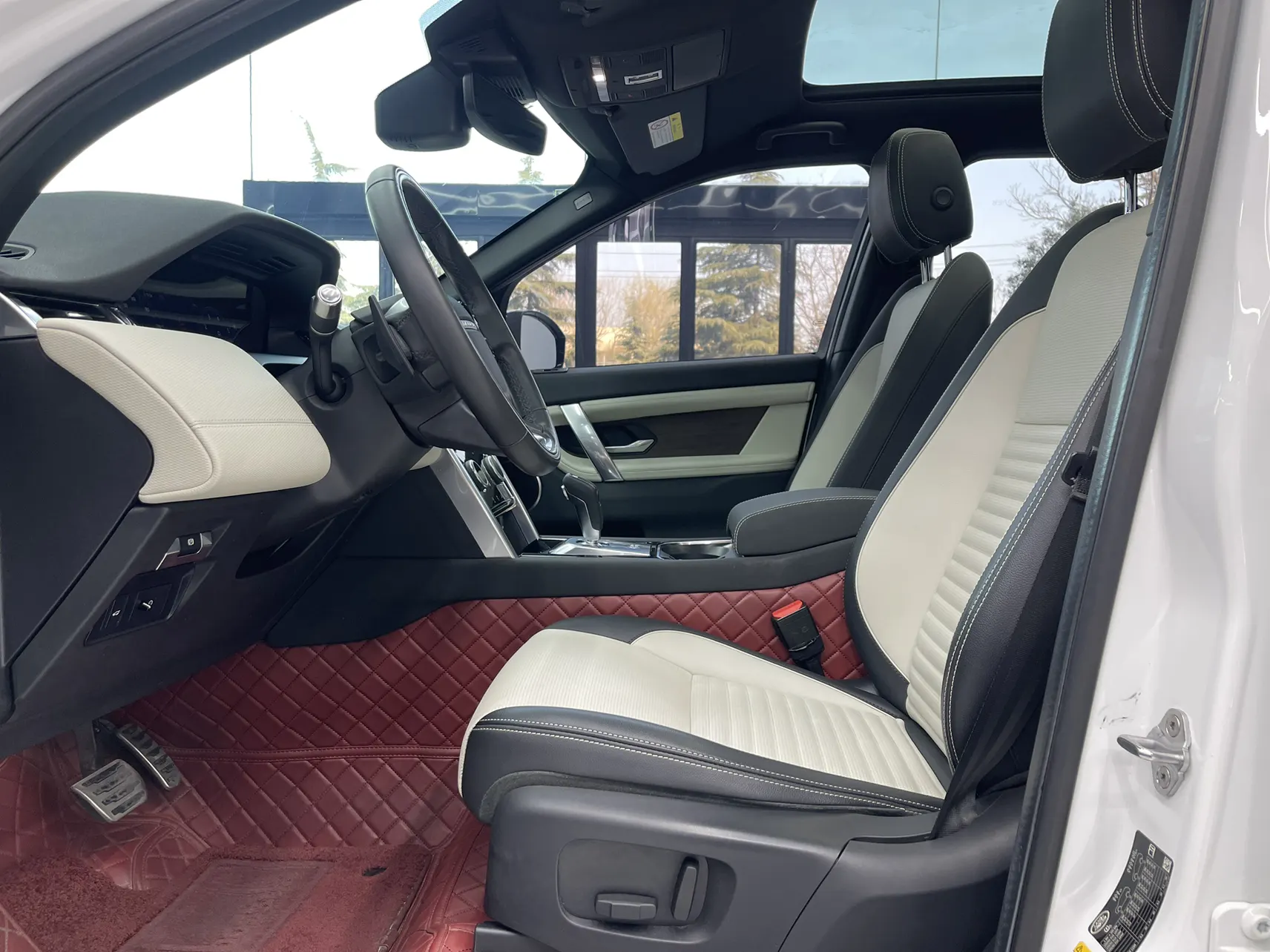 Land Rover Discovery Sport, 2021 14