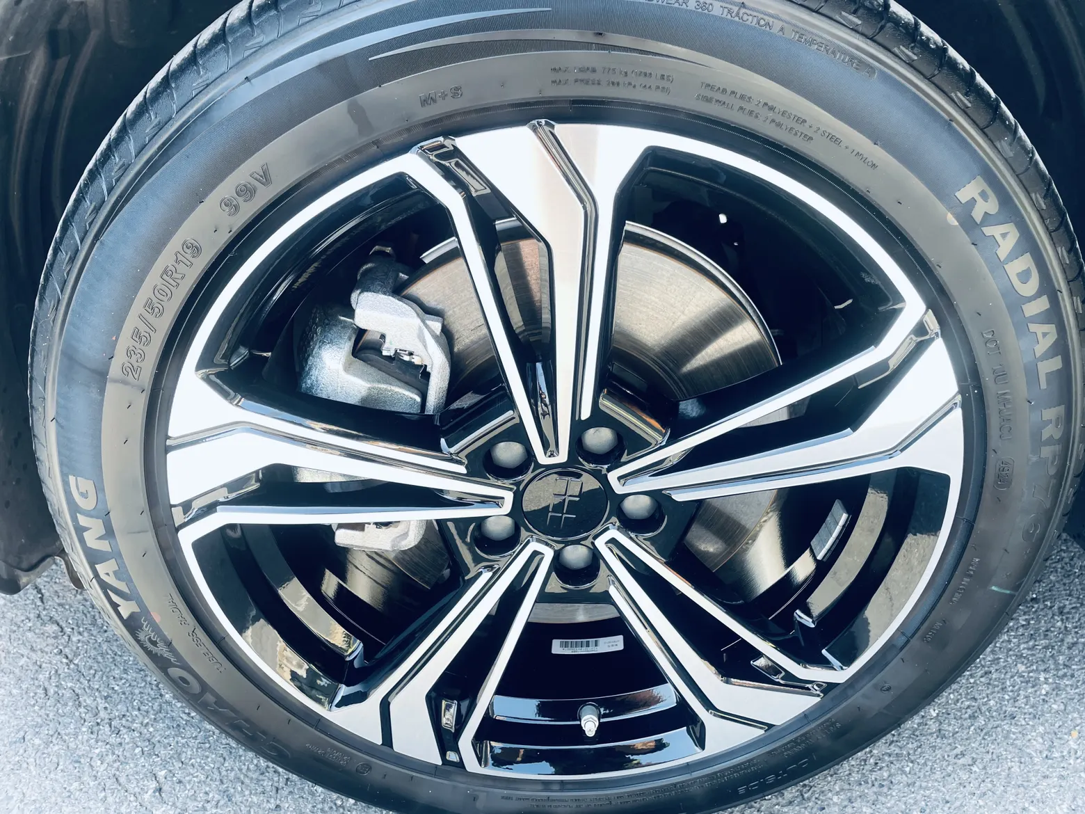 Geely Galaxy Galaxy L7, 2025 7