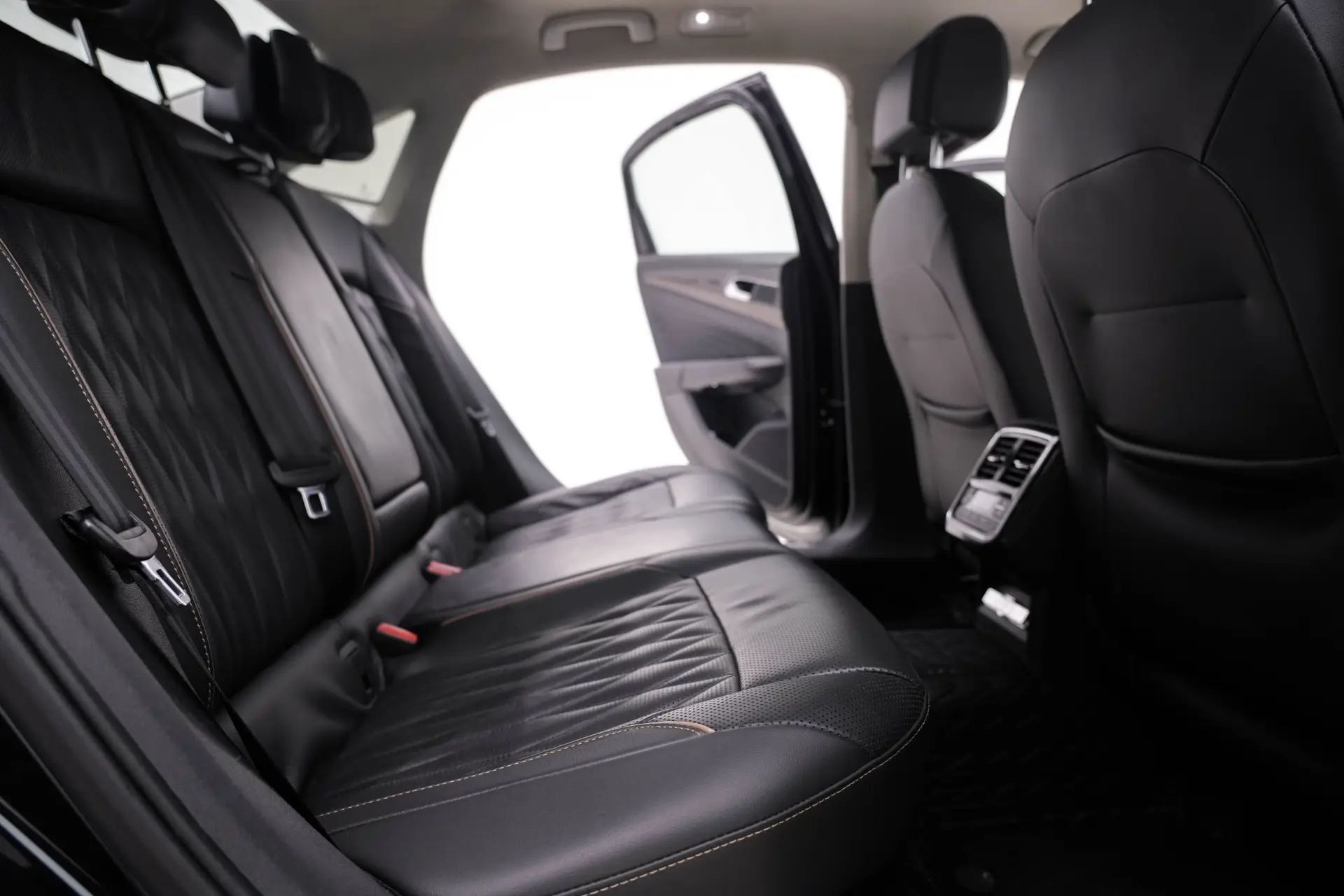 Volkswagen Passat, 2019 23