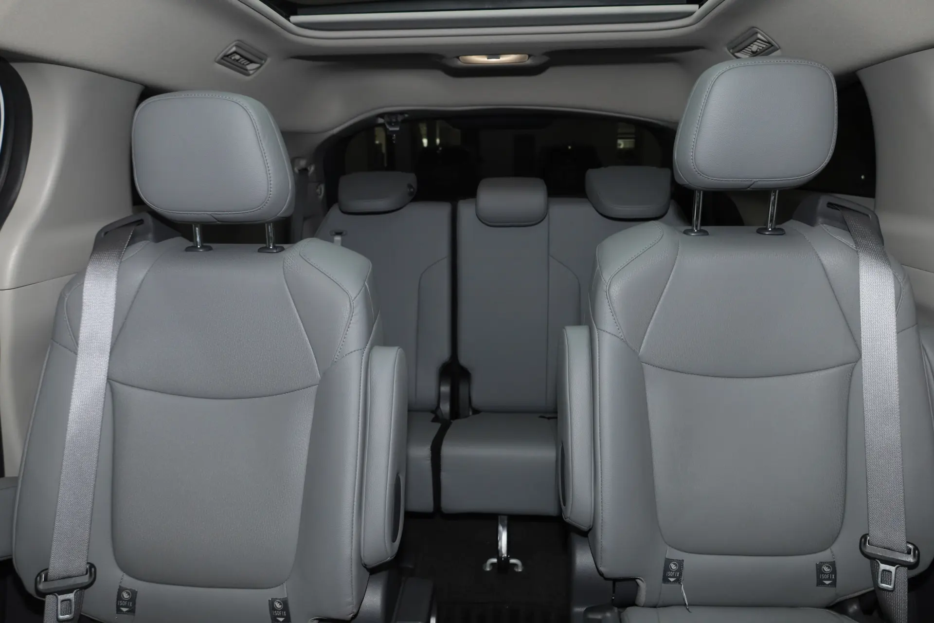 Toyota Granvia, 2024 26