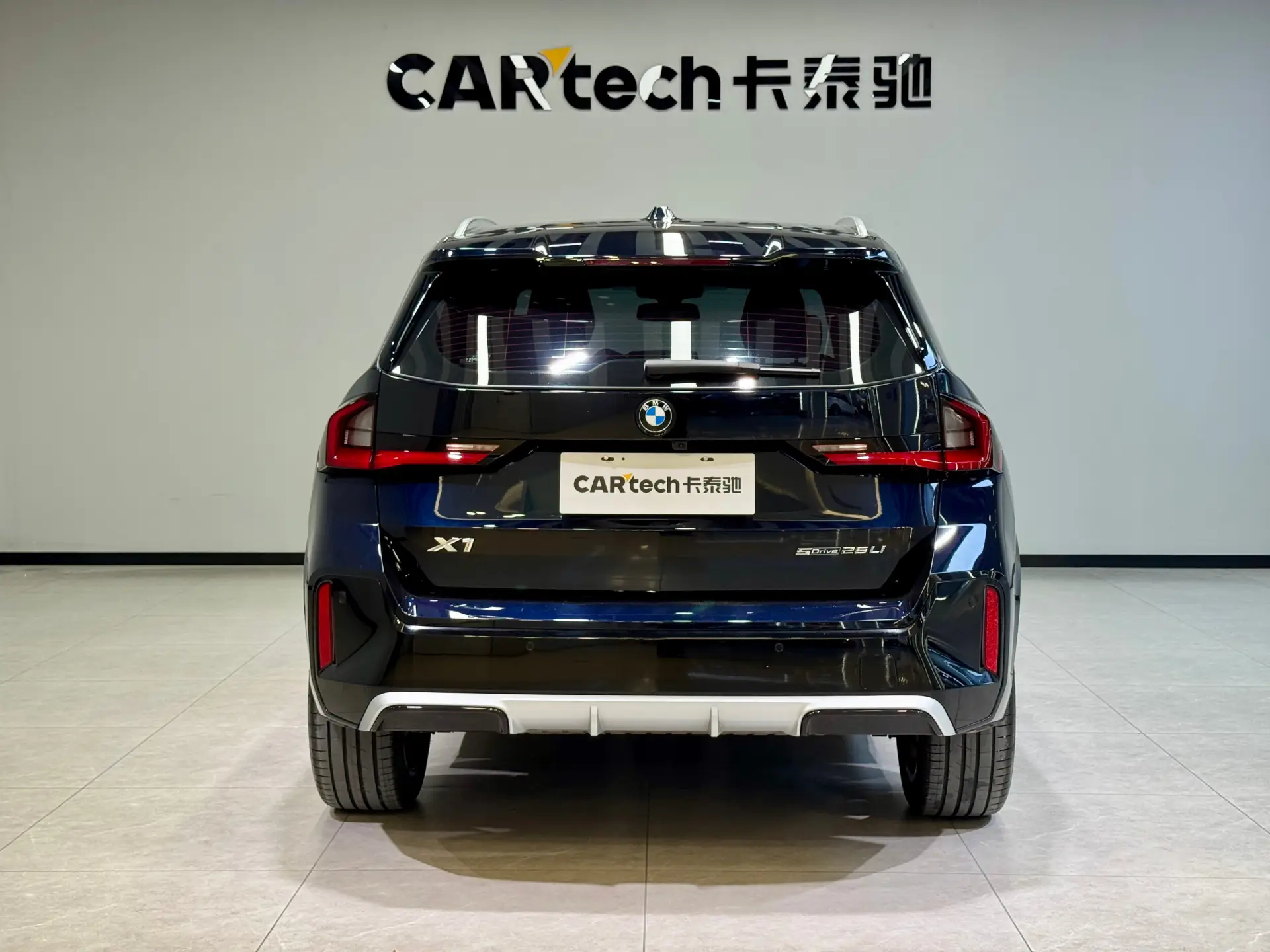BMW X1, 2024 все фото