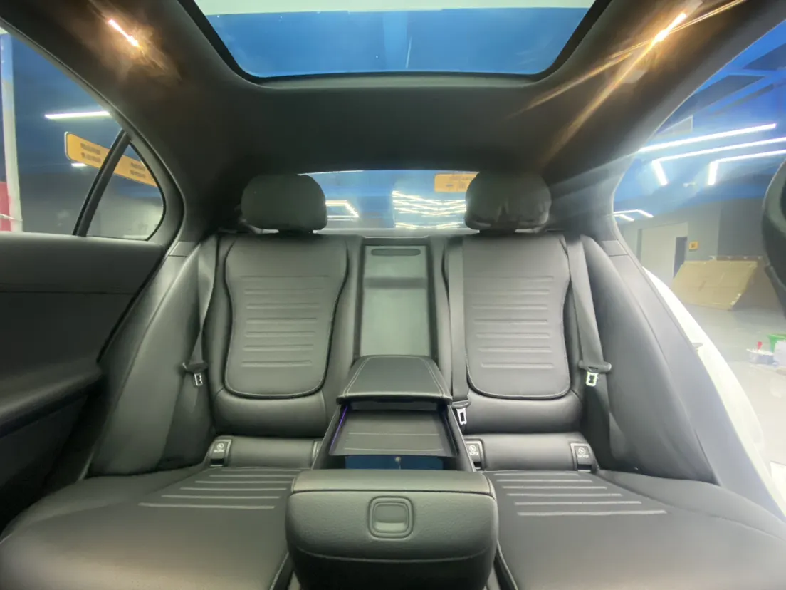 Mercedes-Benz C 260 L, 2022 19