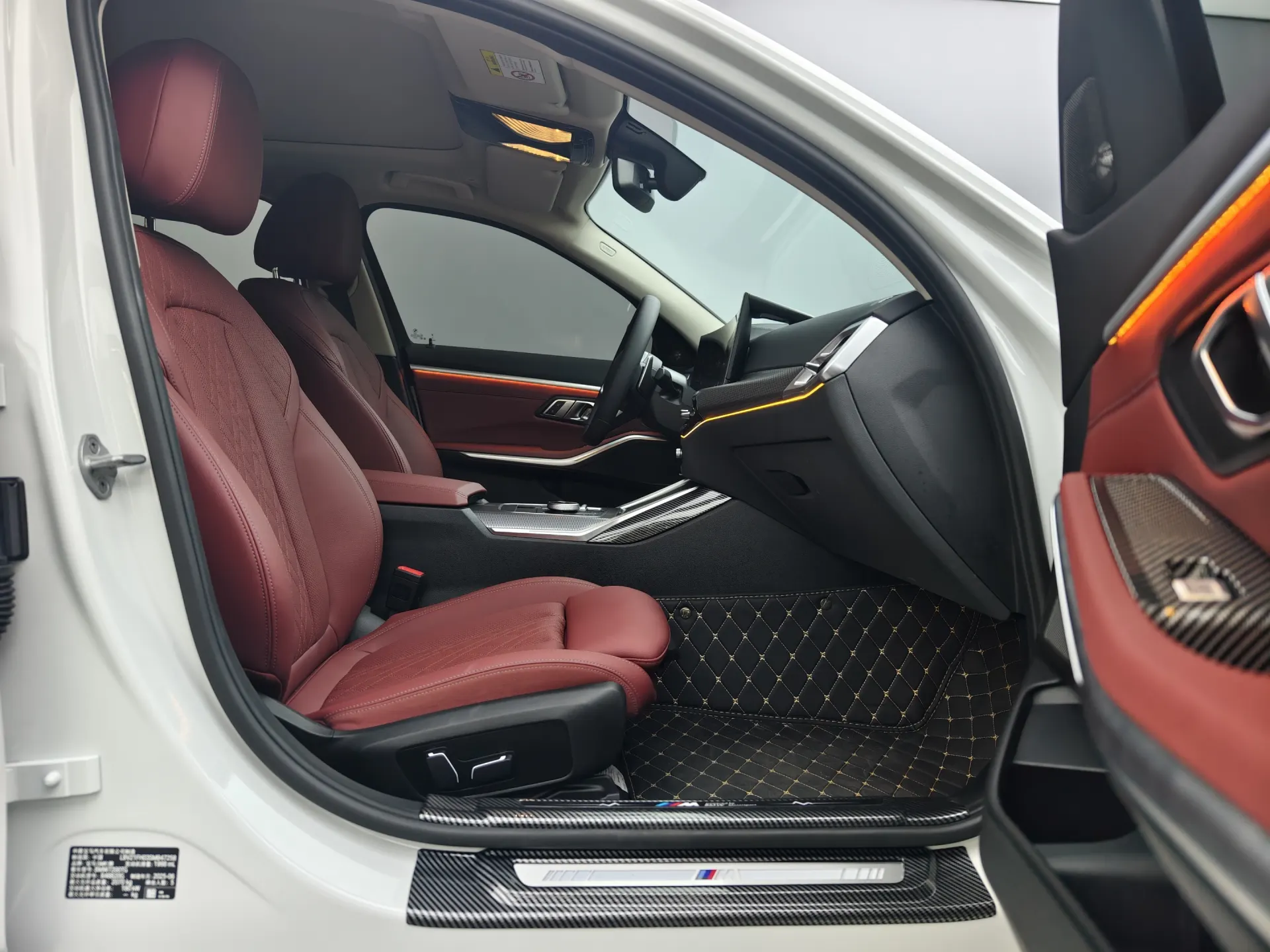 BMW 330Li, 2025 16