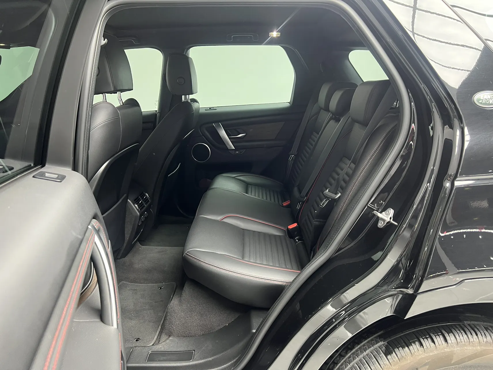 Land Rover Discovery Sport, 2023 14
