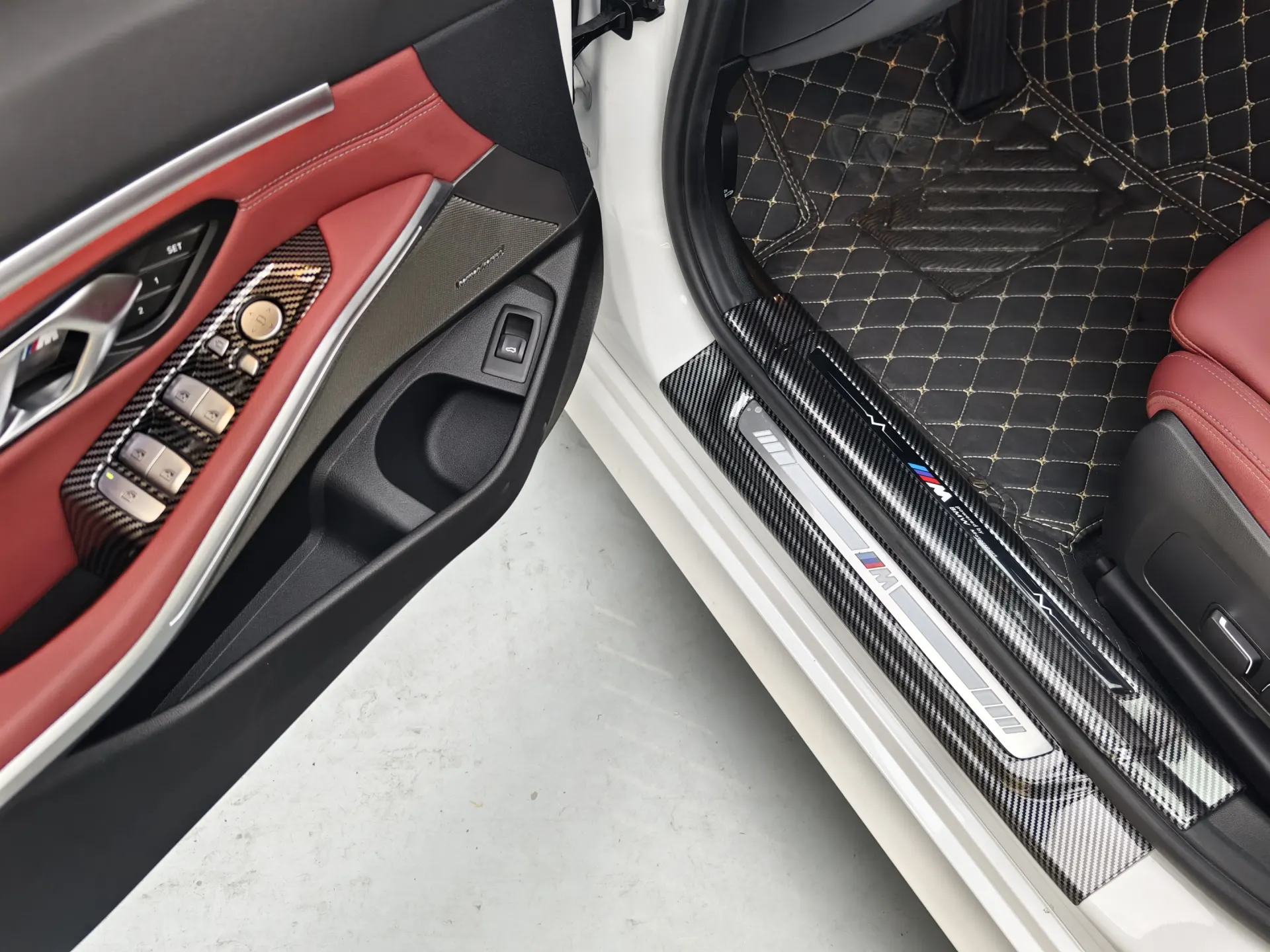 BMW 330Li, 2025 15