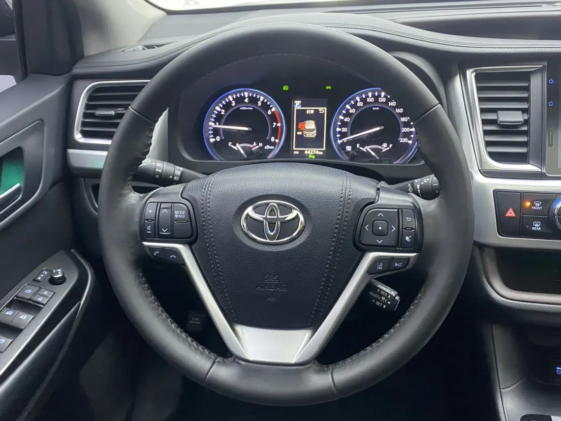 Toyota Highlander, 2022 14