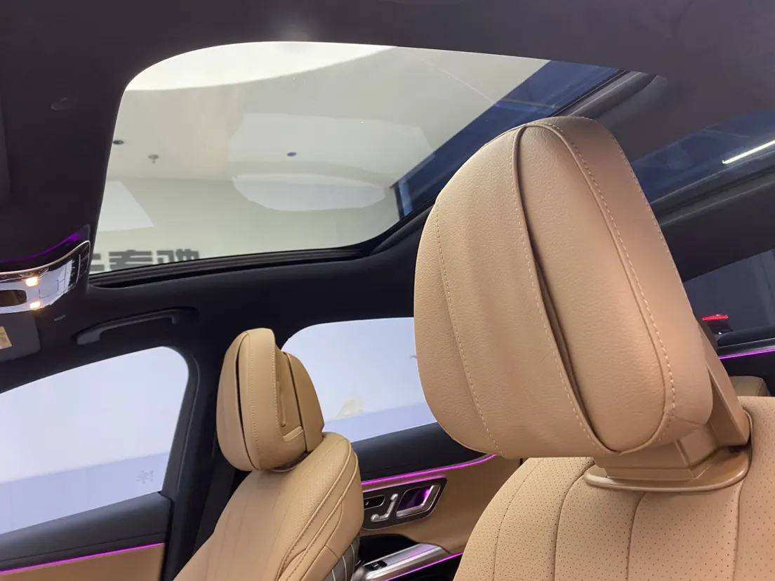 Mercedes-Benz E 300 L, 2025 22