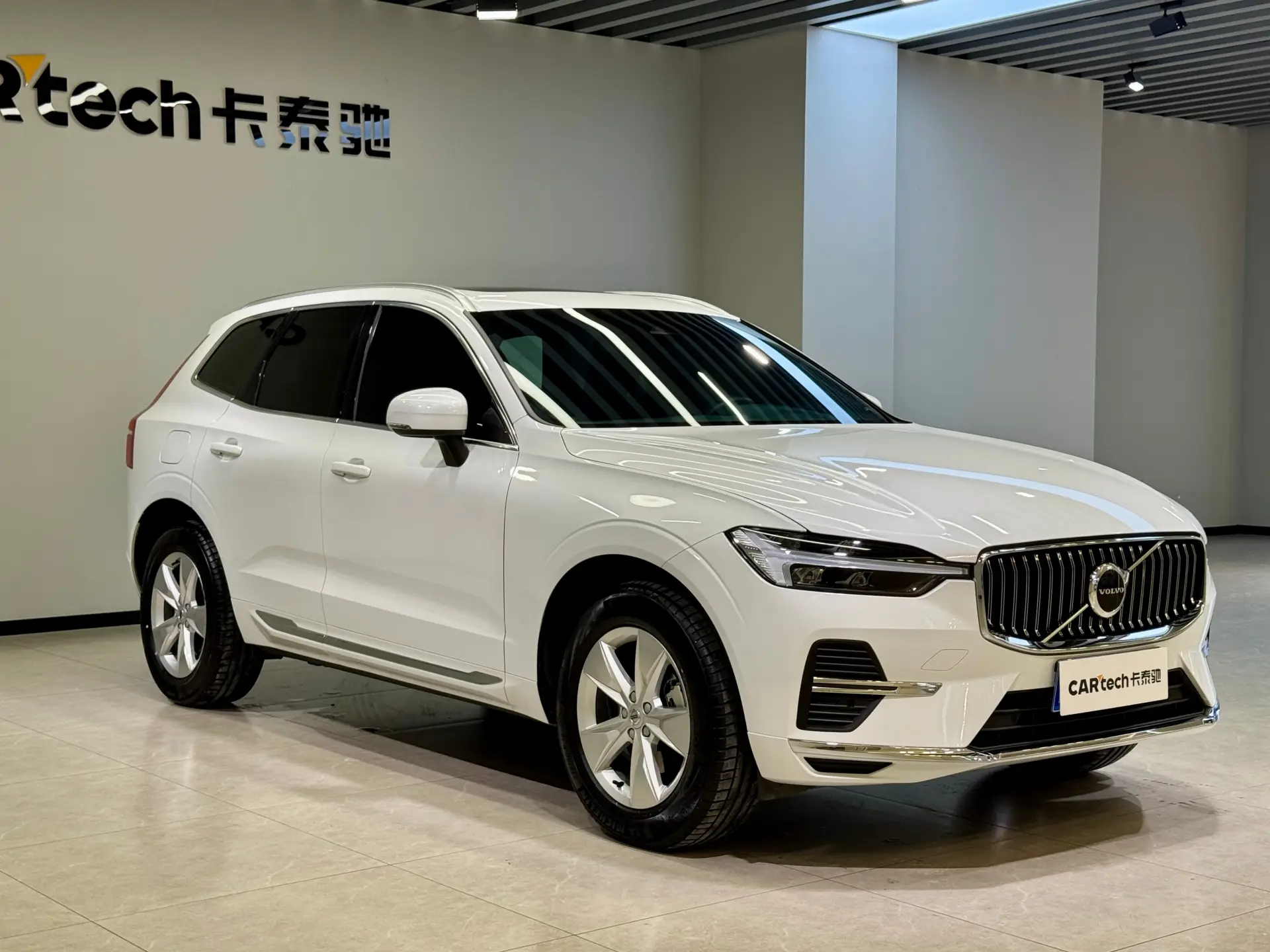 Volvo XC60, 2022 3