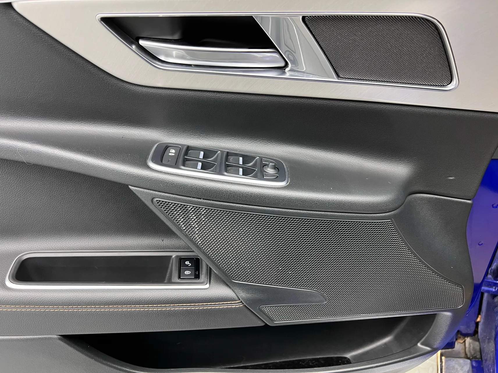Jaguar XEL, 2019 17