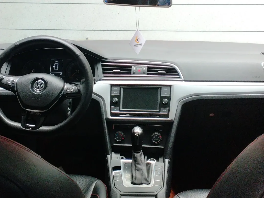 Volkswagen Lamando, 2020 8