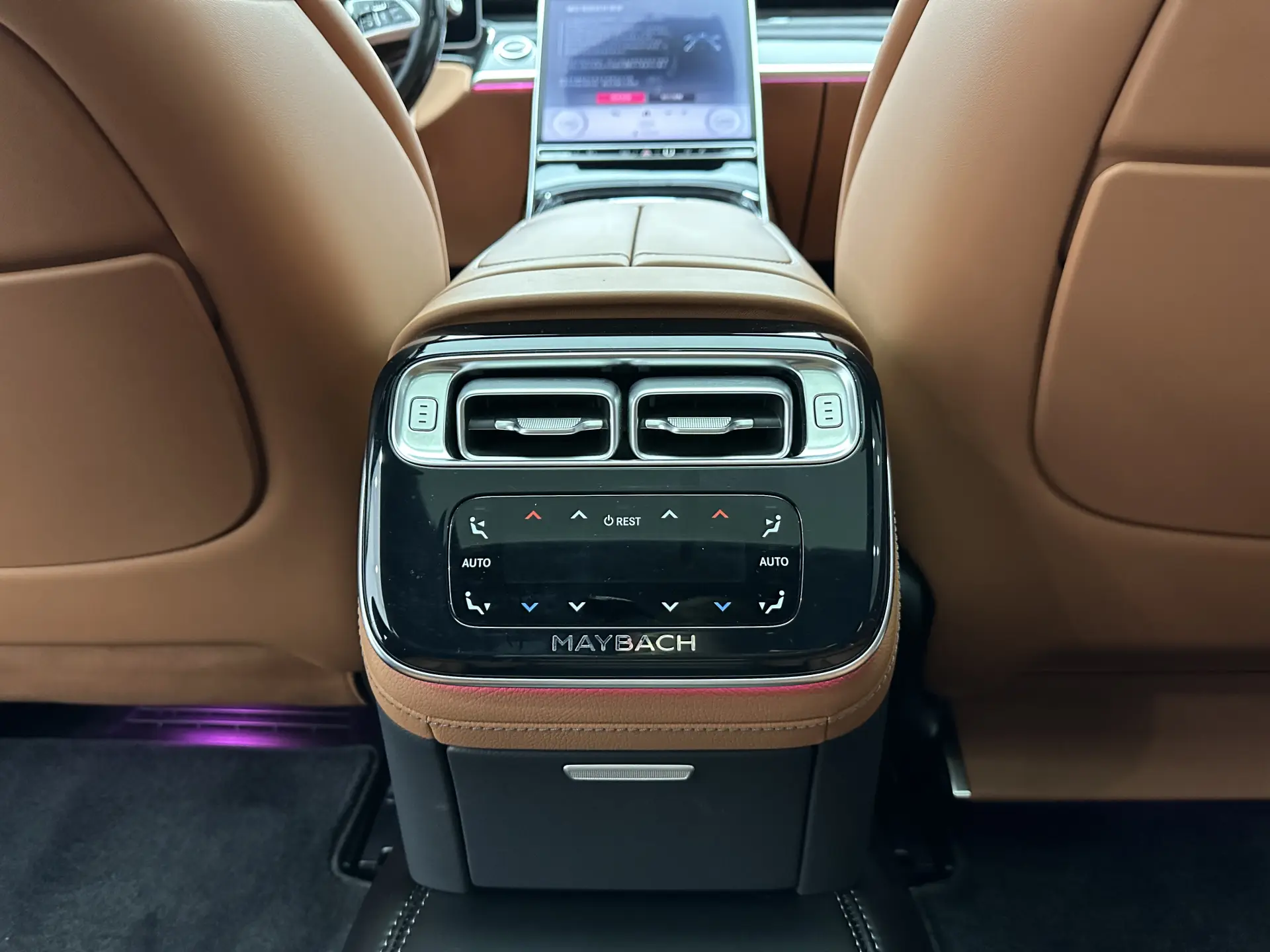Mercedes-Benz S 480 4MATIC, 2025 20