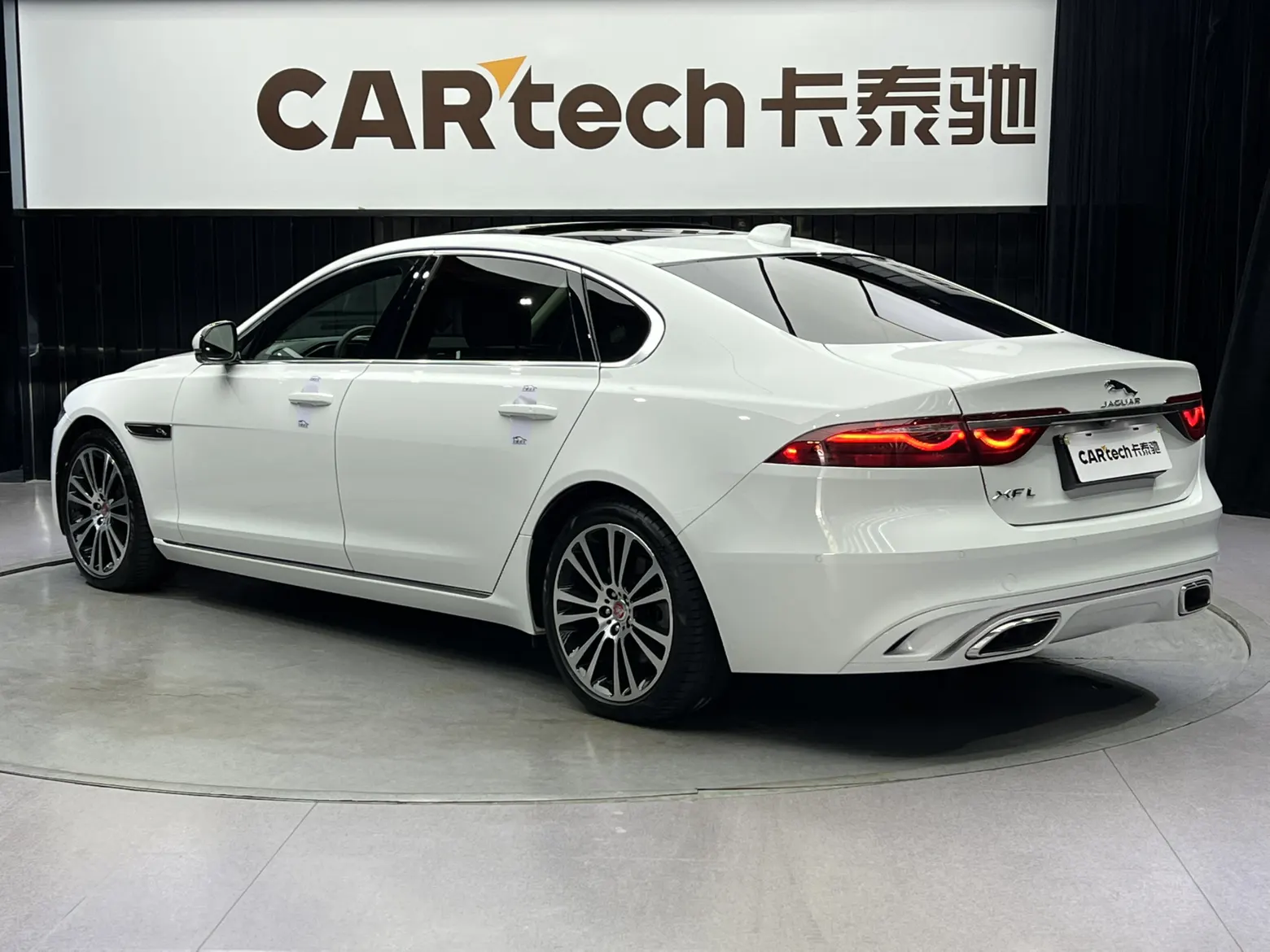 Jaguar XFL, 2023 7