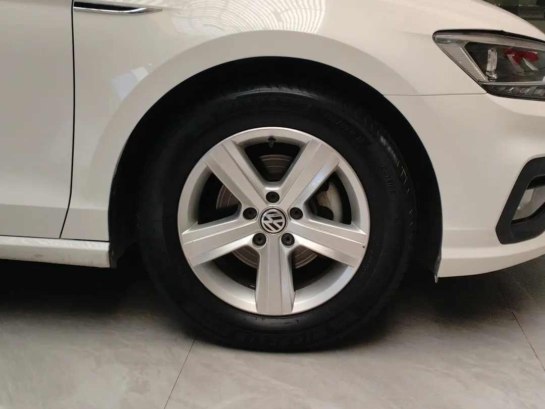 Volkswagen Lamando, 2020 6