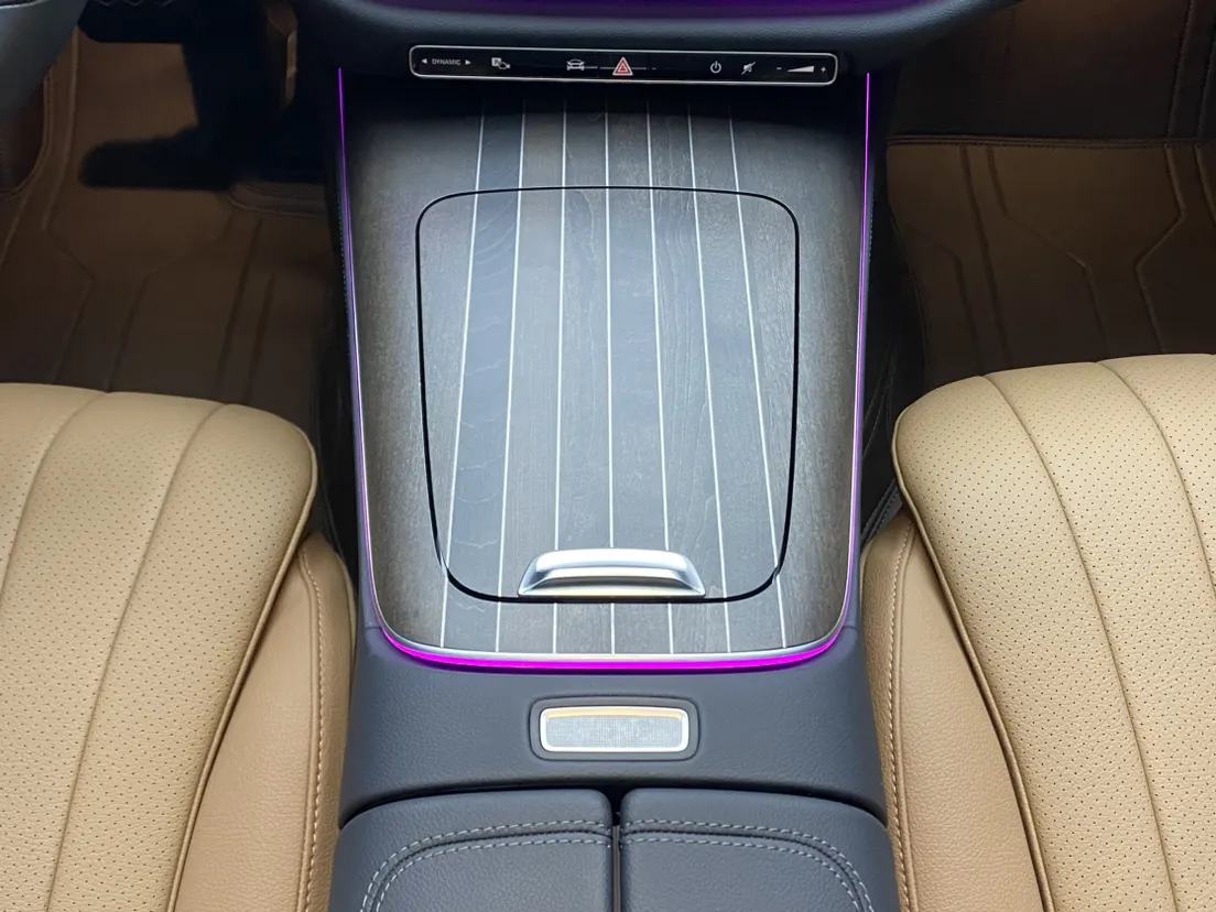 Mercedes-Benz E 300 L, 2025 21