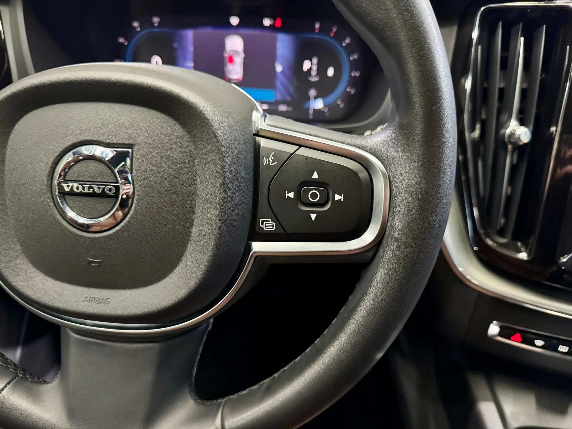 Volvo XC60, 2022 20
