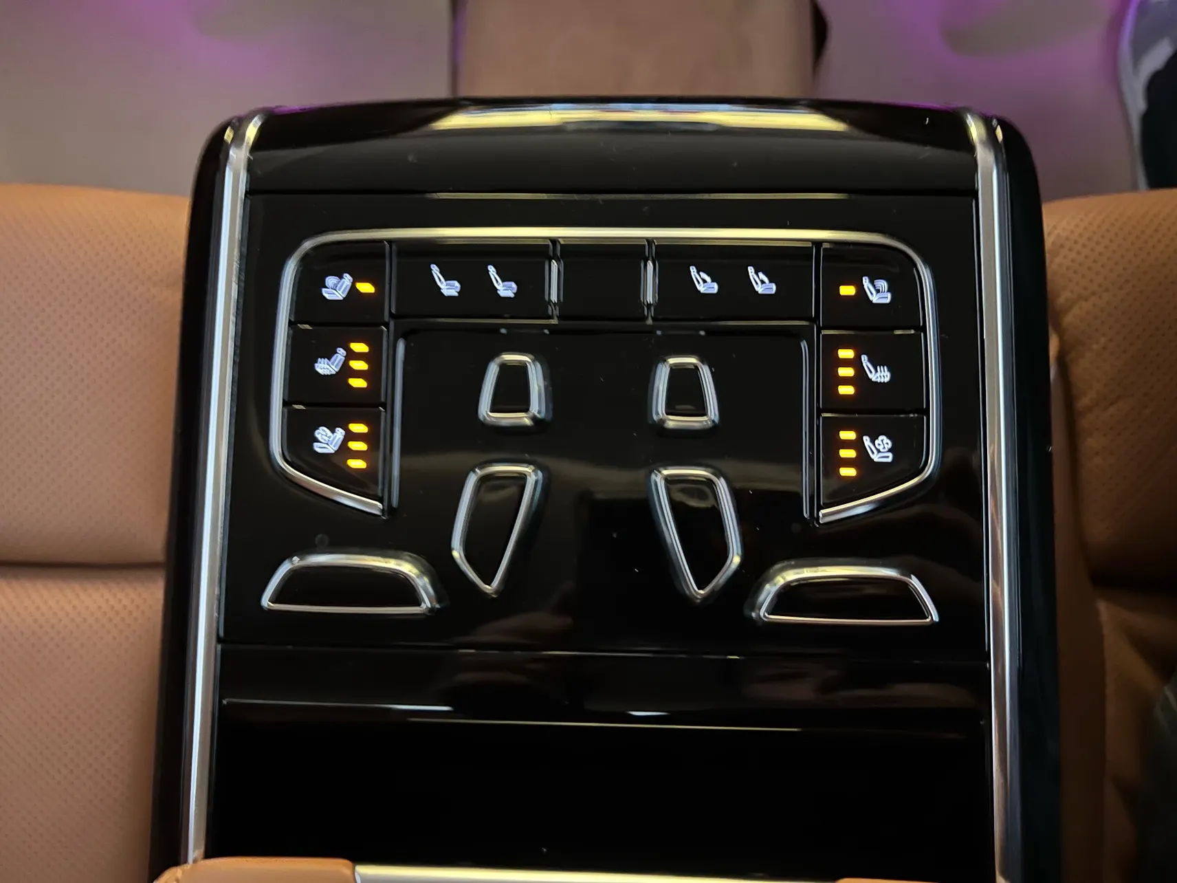 Hongqi H9, 2022 21