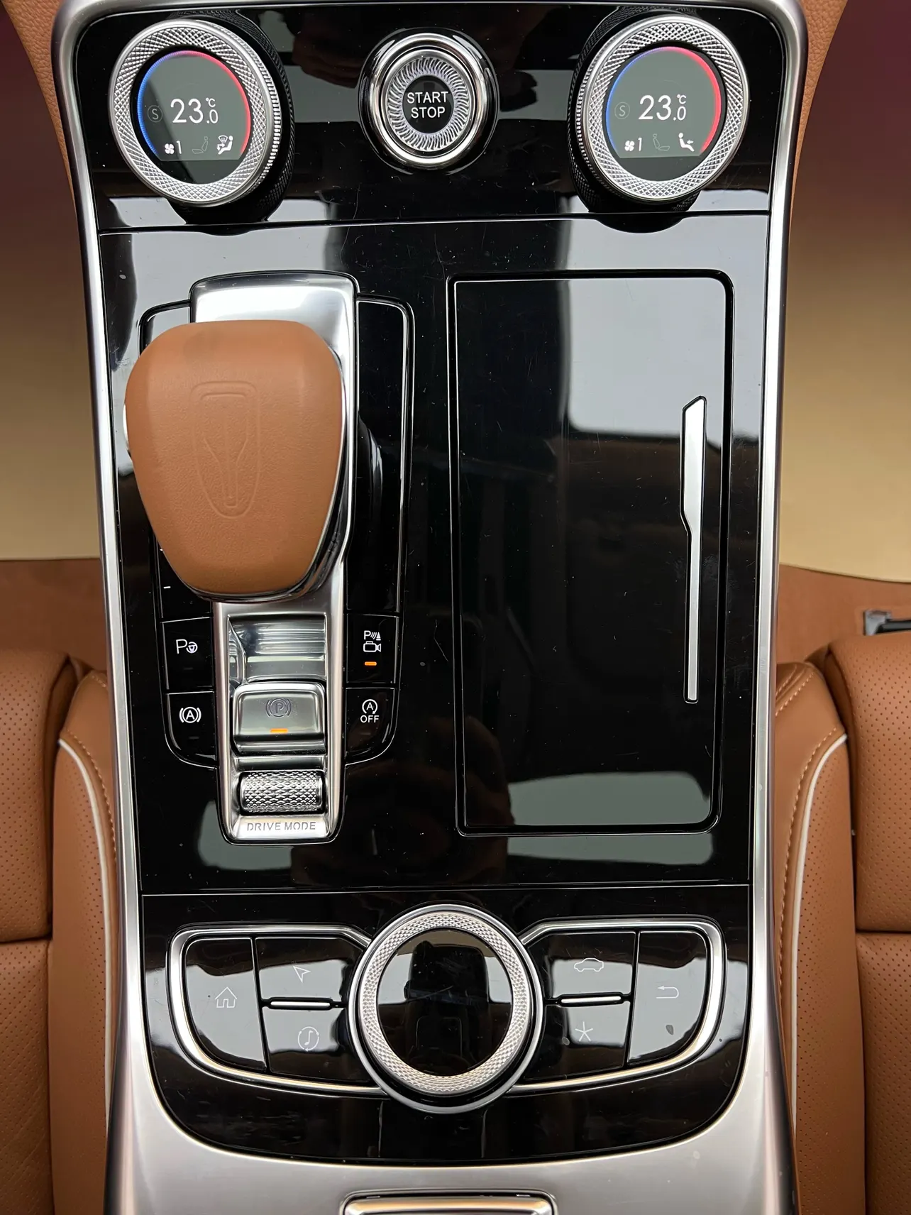 Hongqi H9, 2022 20