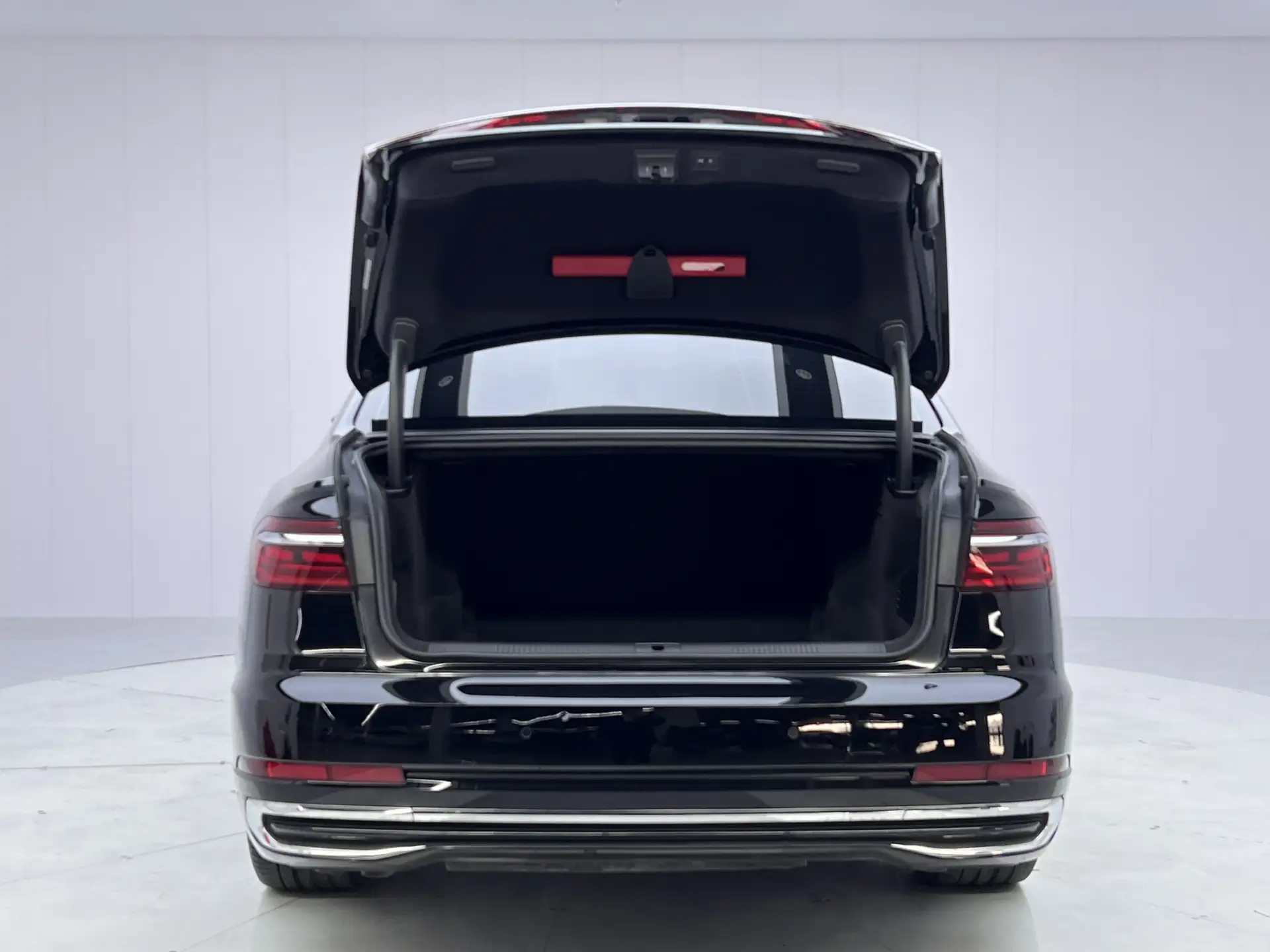 Audi A8L 50 TFSI, 2024 13