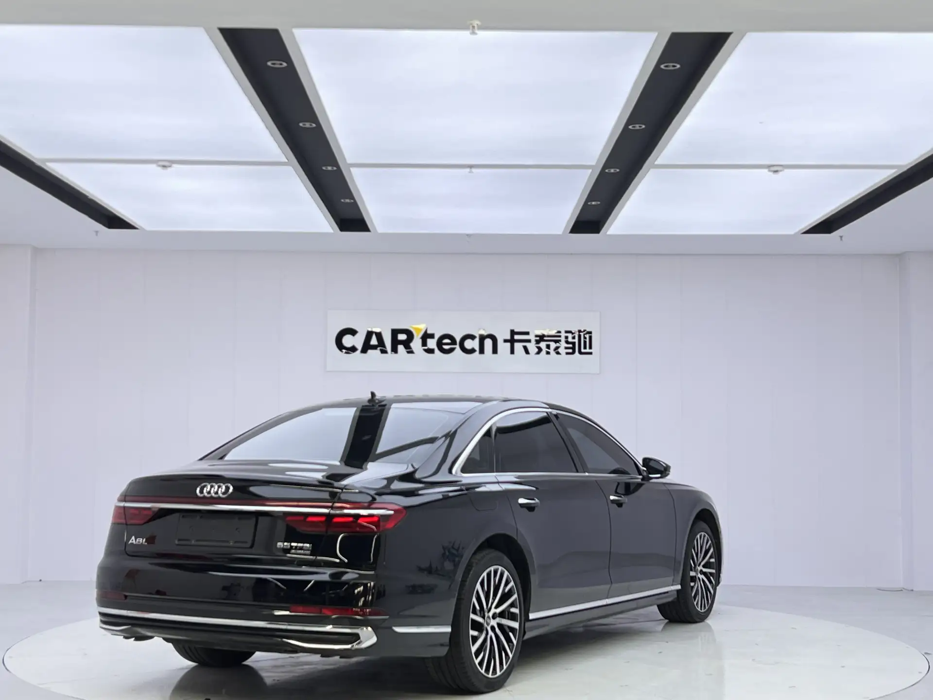 Audi A8L 50 TFSI, 2024 все фото