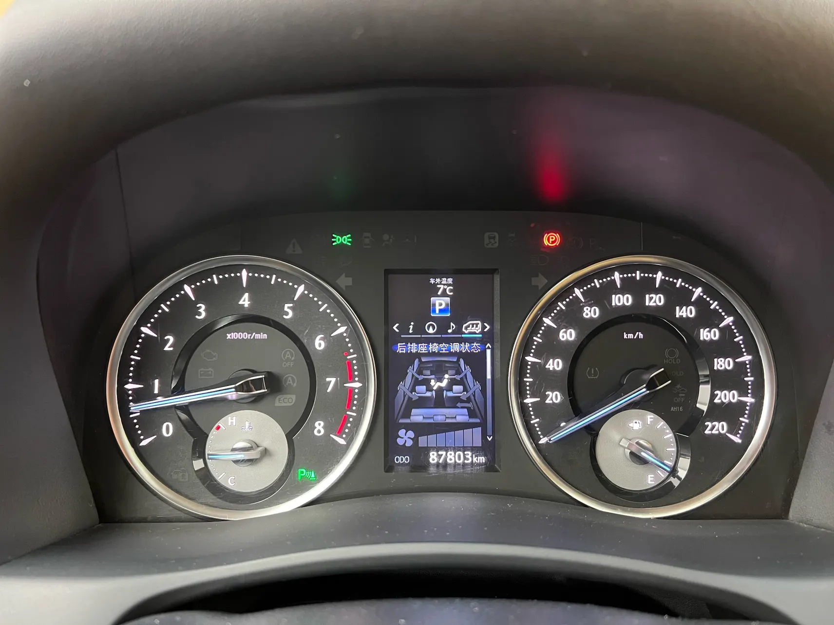Toyota Alphard, 2017 15