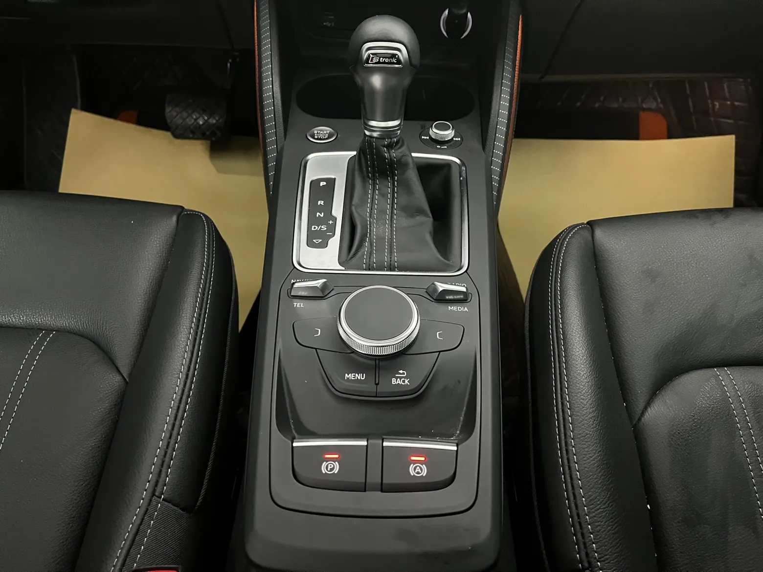 Audi Q2L 35 TFSI, 2024 14