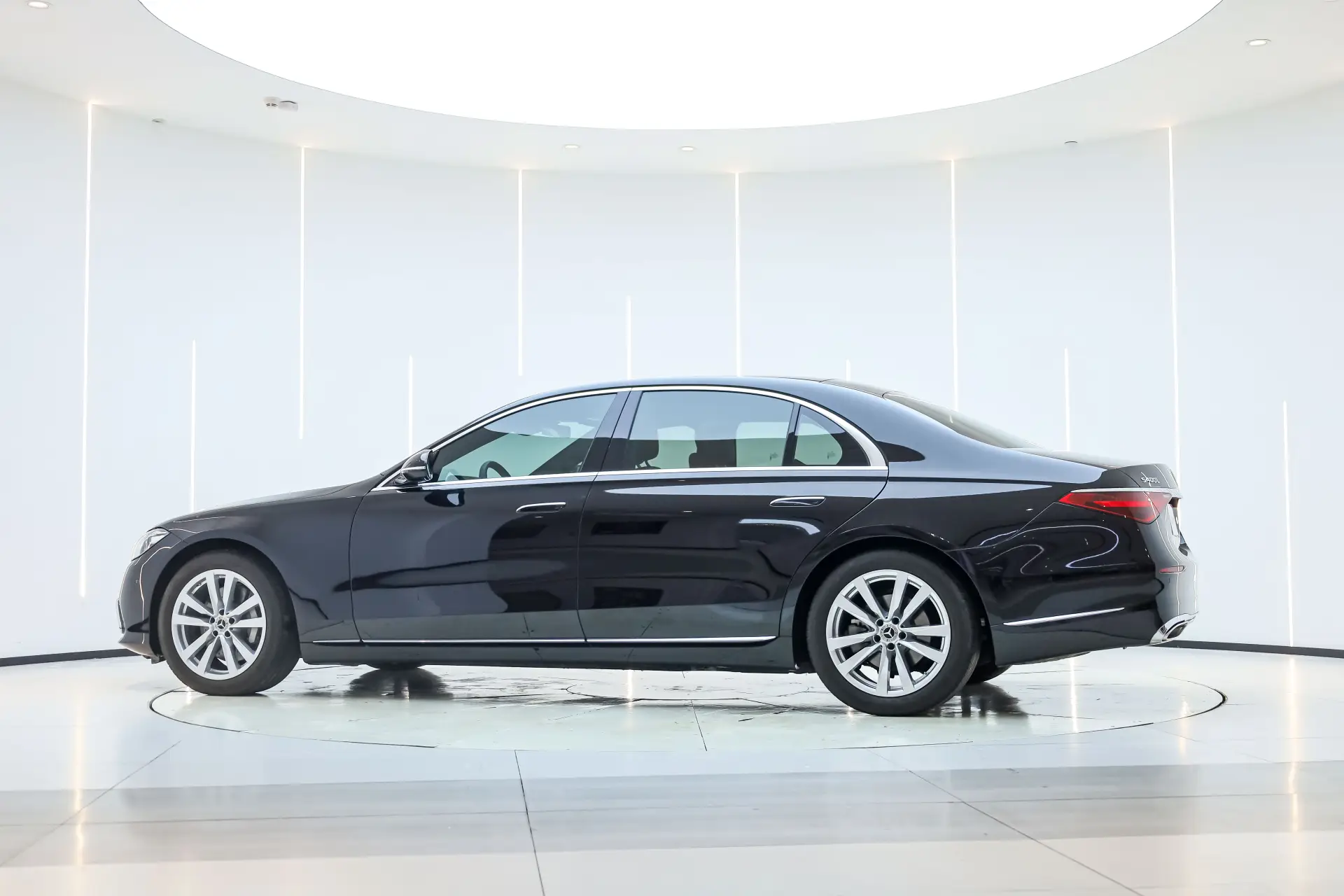 Mercedes-Benz S 400 L, 2024 8