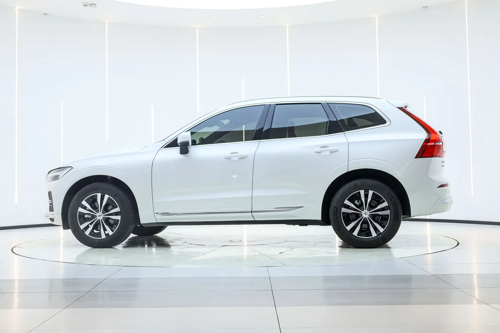 Volvo XC60, 2024 8