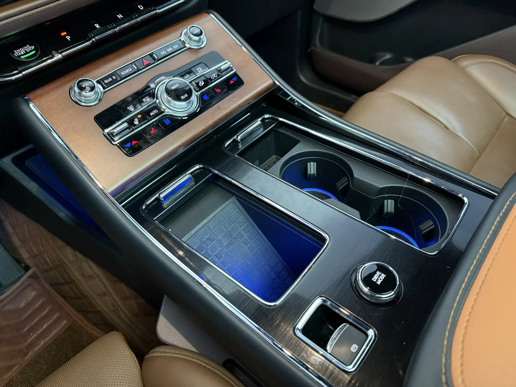Lincoln Aviator, 2022 15